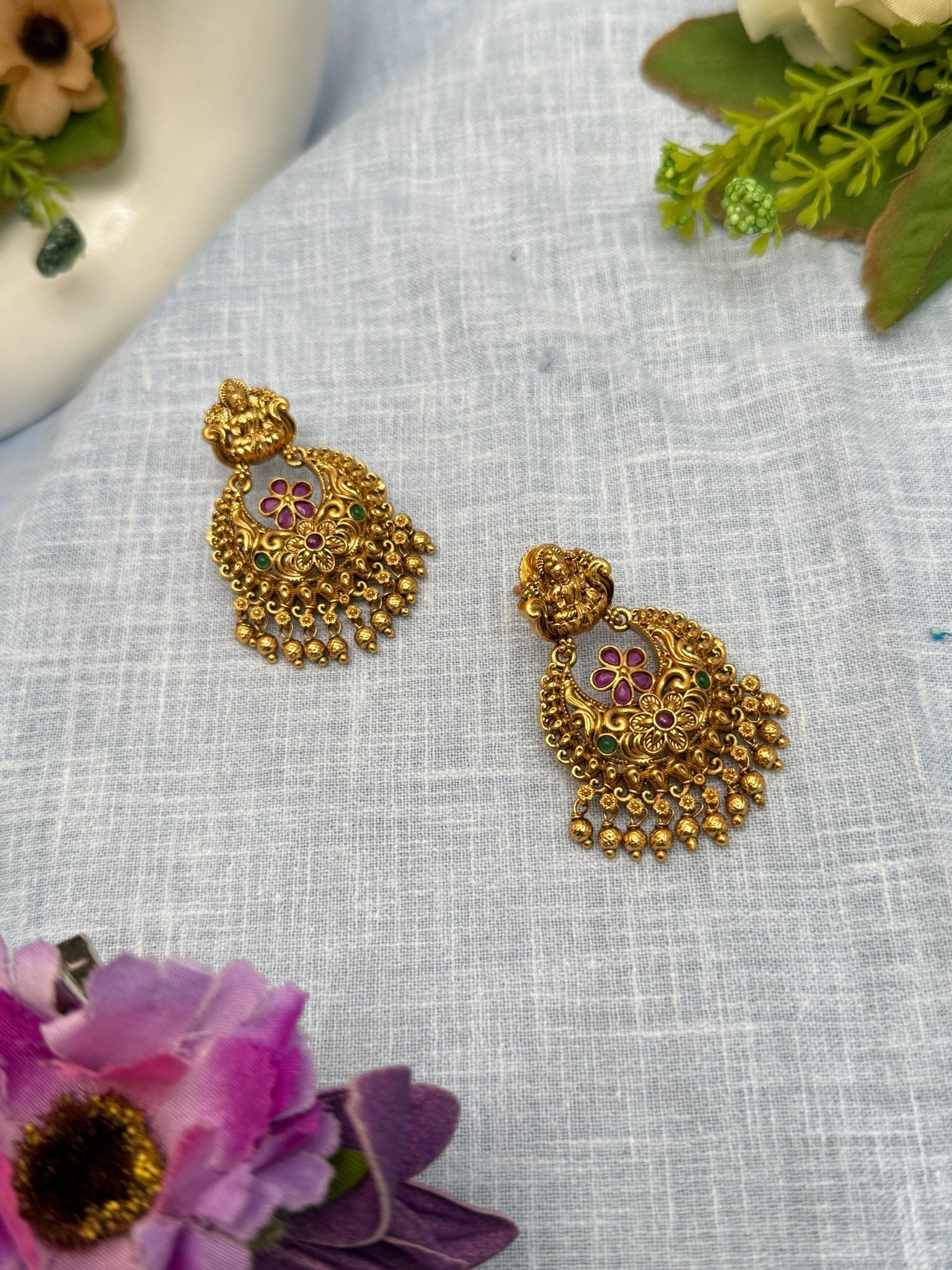 Designer Antique Earrings 0190 - Mahilas