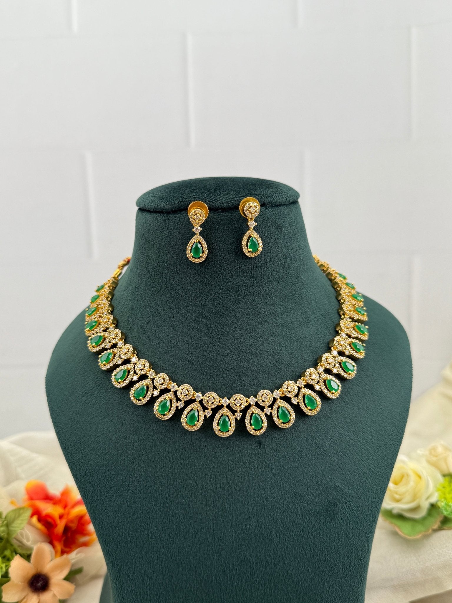 Designer Antique Gold Stone Necklace Set 686 - Mahilas