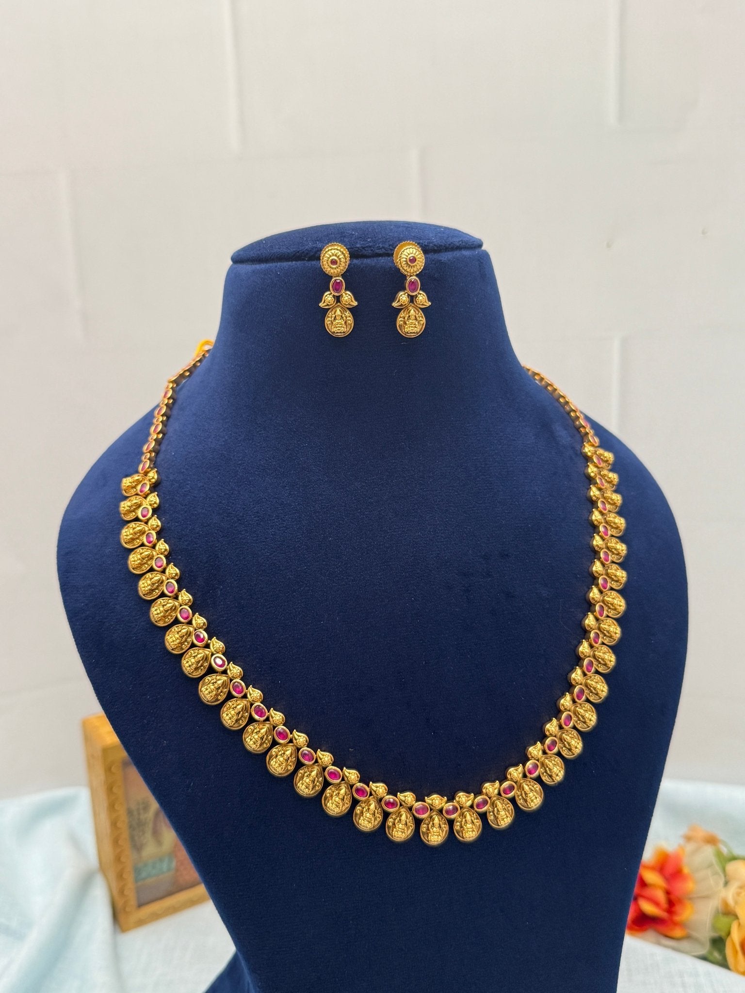 Designer Antique Nacklace Set 438 - Mahilas