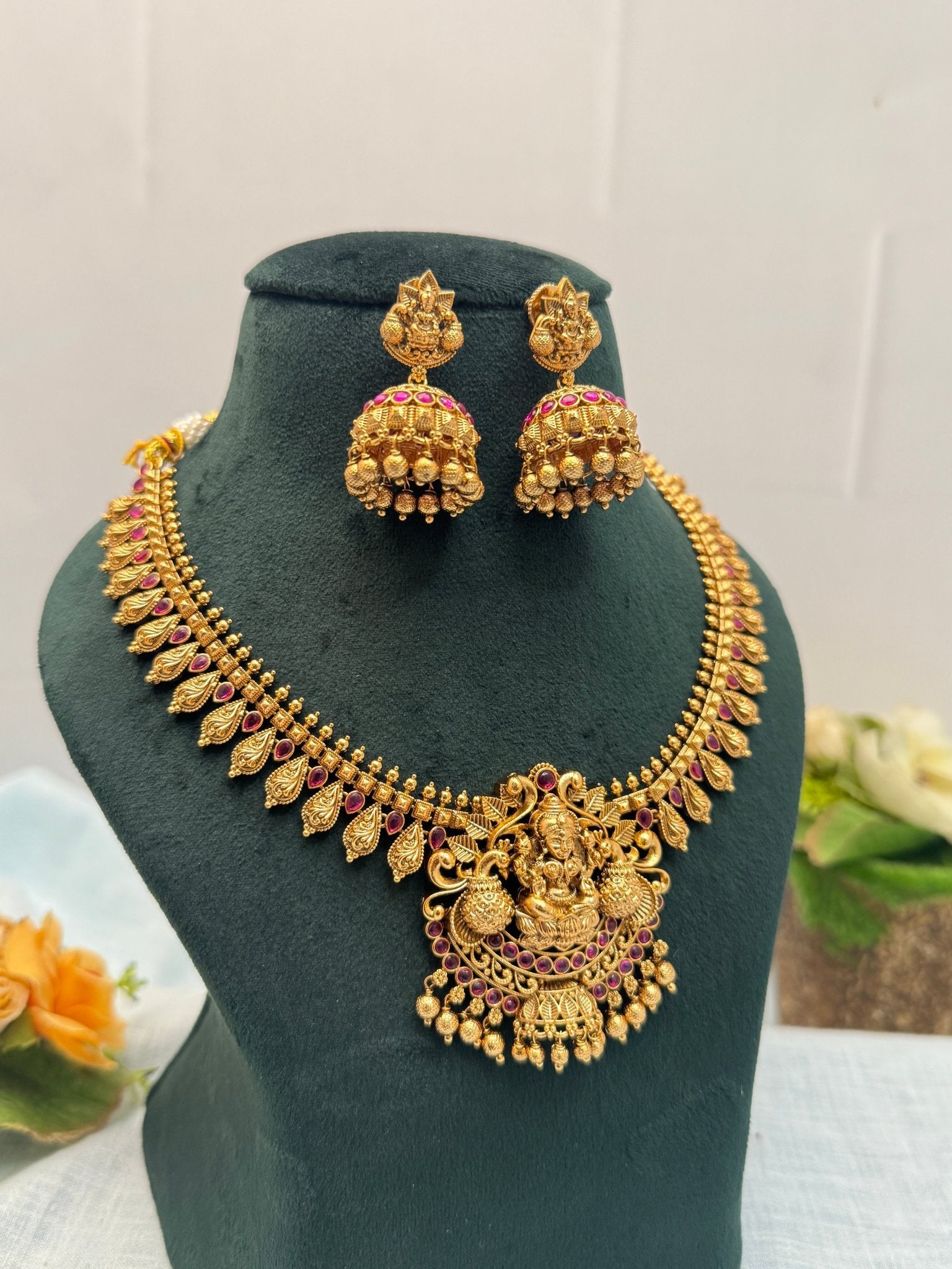 Designer Antique Necklace Set 393 - Mahilas