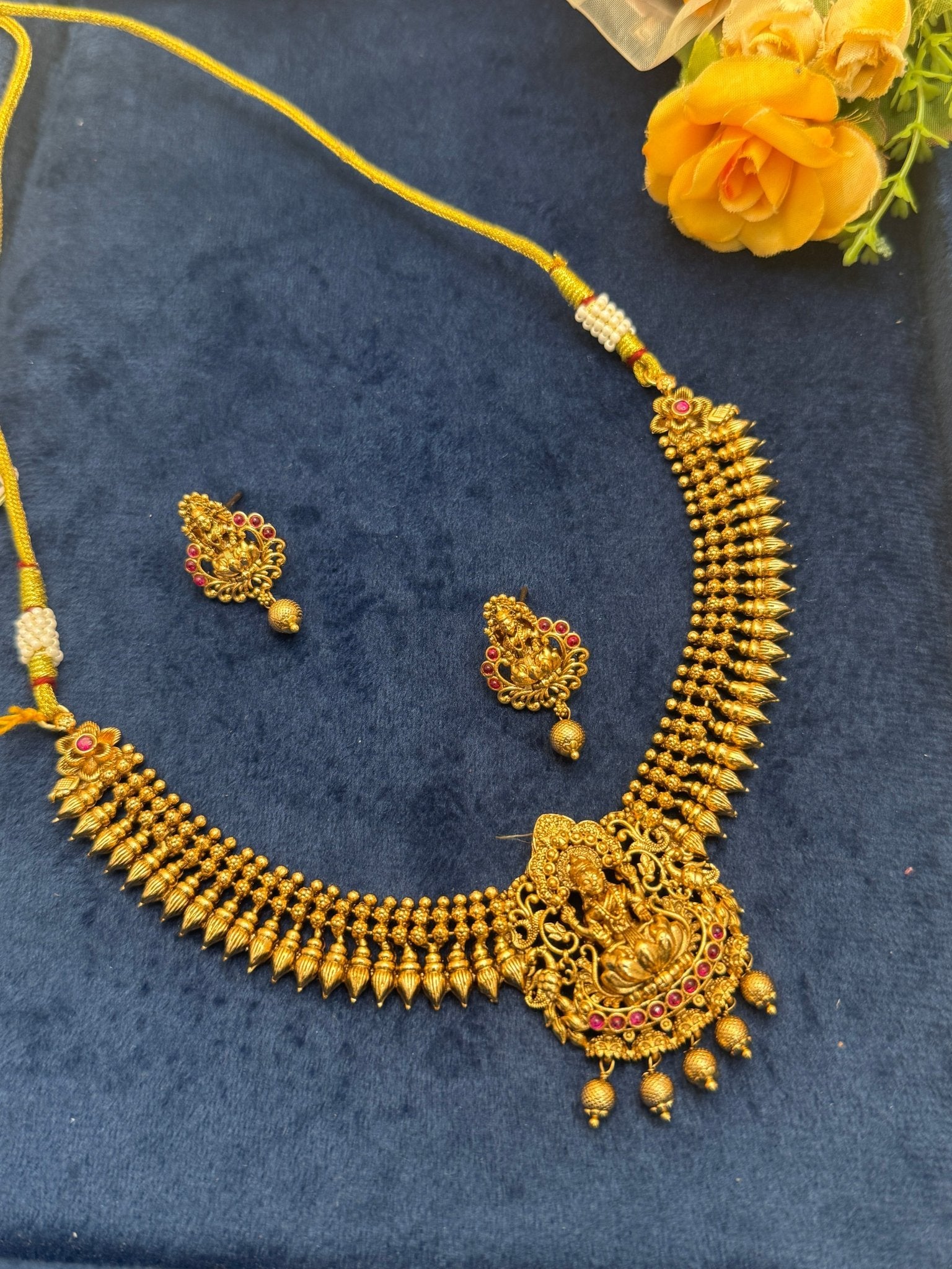 Designer Antique Necklace Set 428 - Mahilas