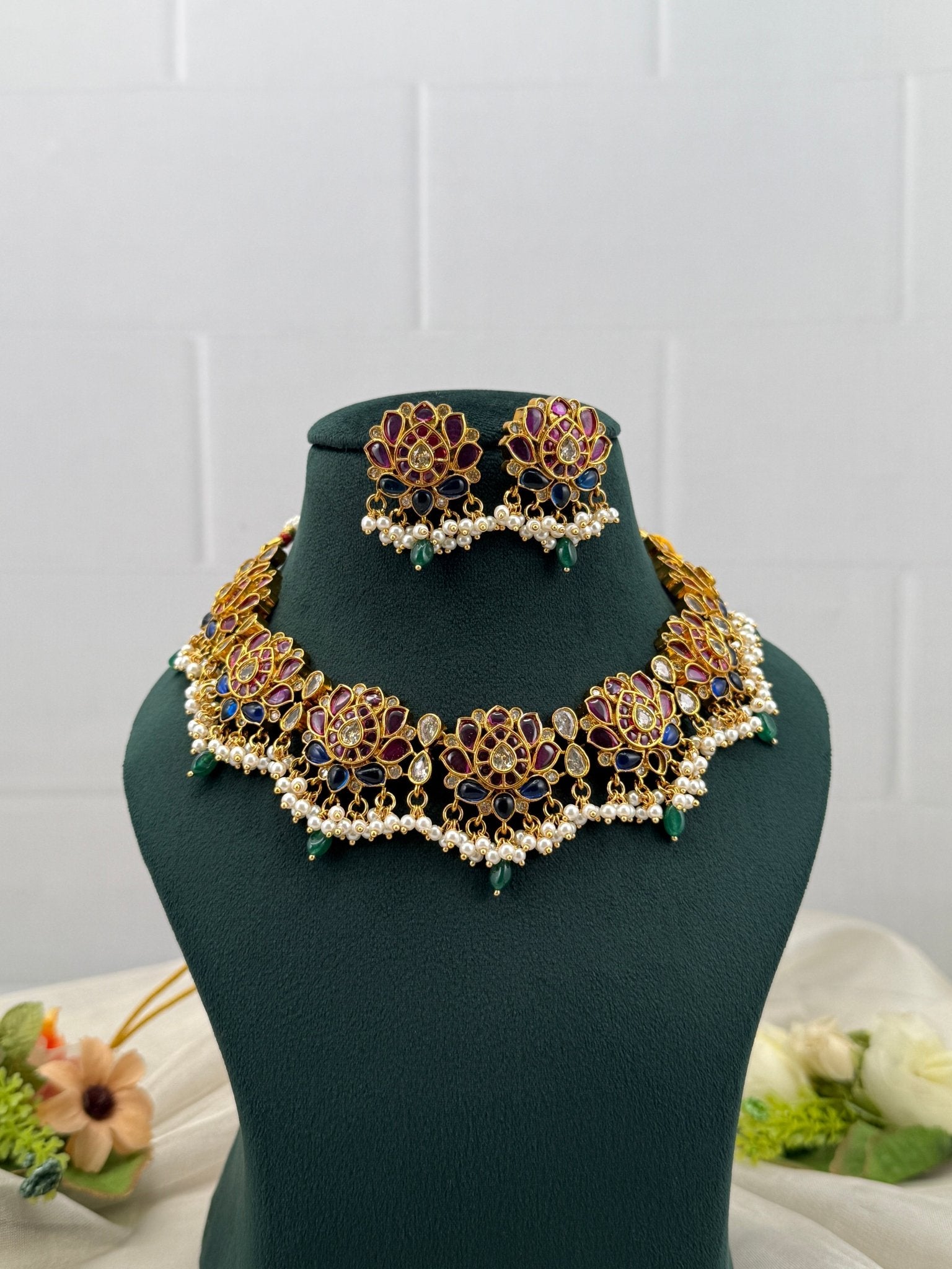 Designer Antique Necklace Set 734 - Mahilas