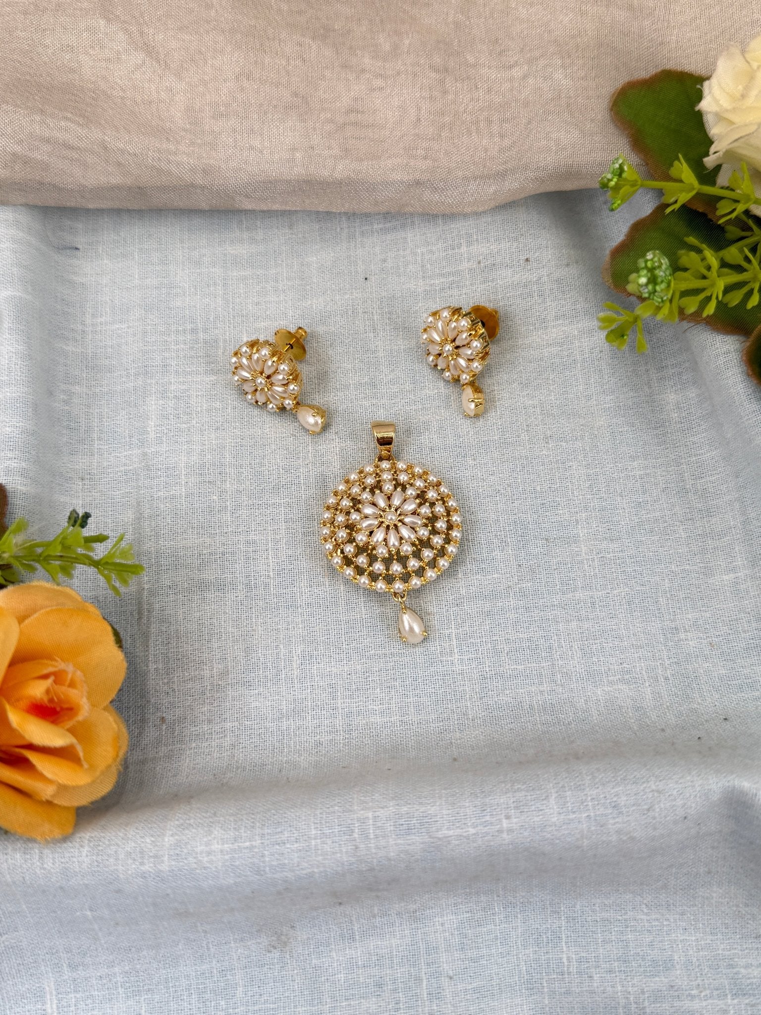 Designer Antique Stone Pendant With Earrings Set 257 - Mahilas