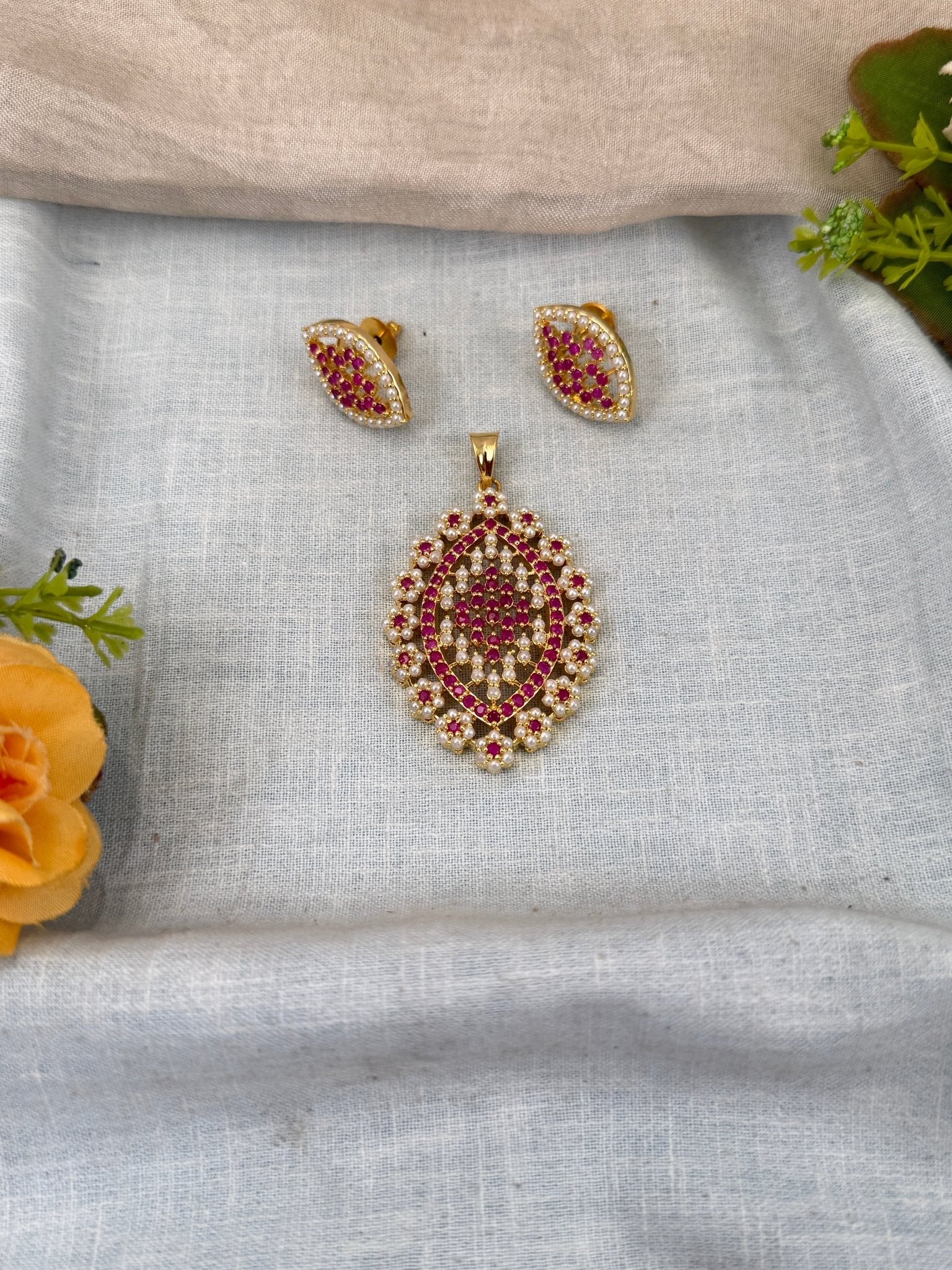 Designer Antique Stone Pendant With Earrings Set 270 - Mahilas