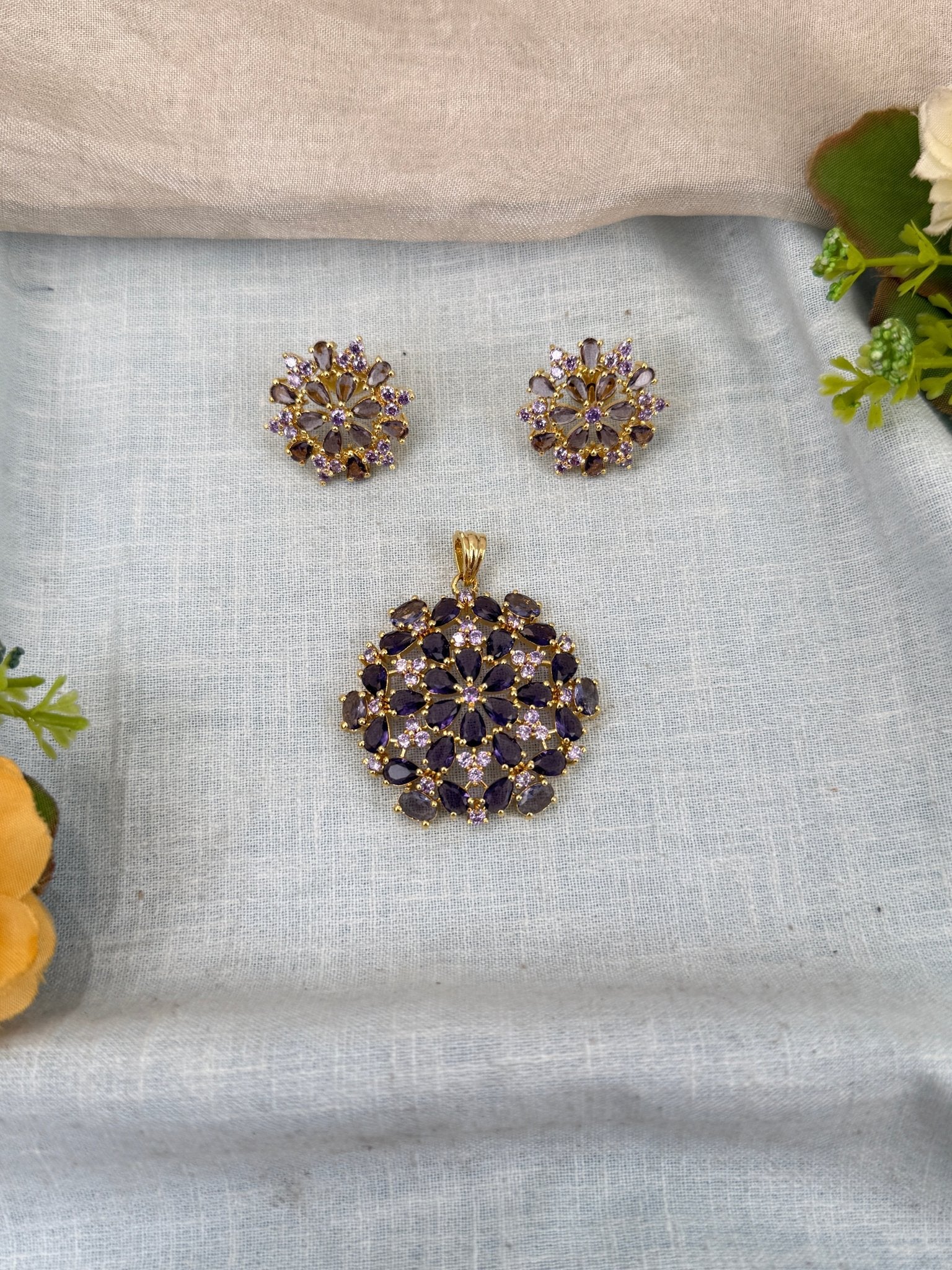 Designer Antique Stone Pendant With Earrings Set 273 - Mahilas