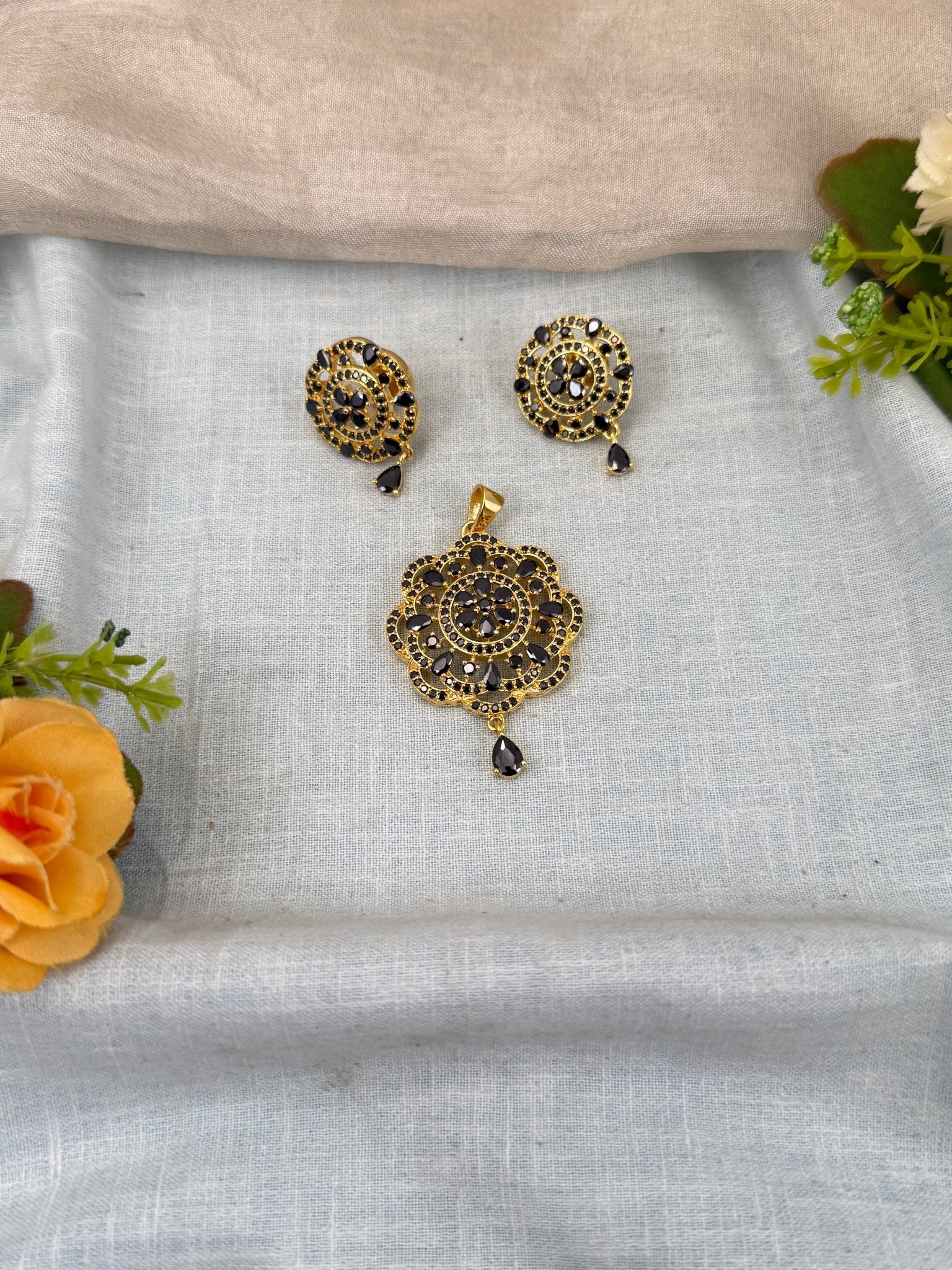Designer Antique Stone Pendant With Earrings Set 277 - Mahilas