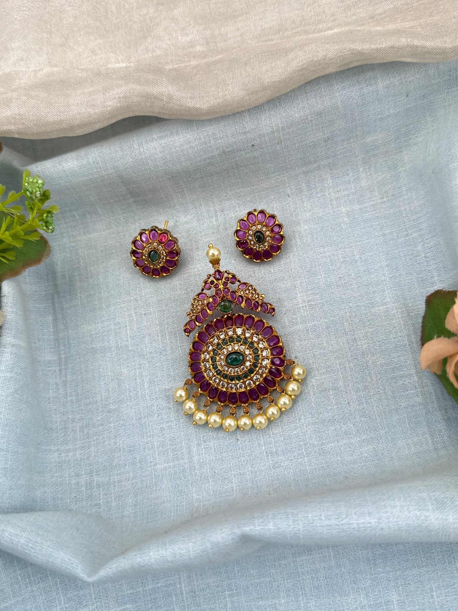 Designer Antique Stone Pendant With Earrings Set 281 - Mahilas