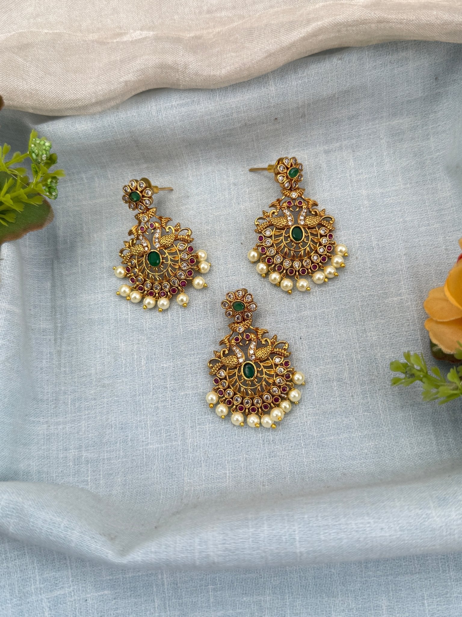 Designer Antique Stone Pendant With Earrings Set 283 - Mahilas