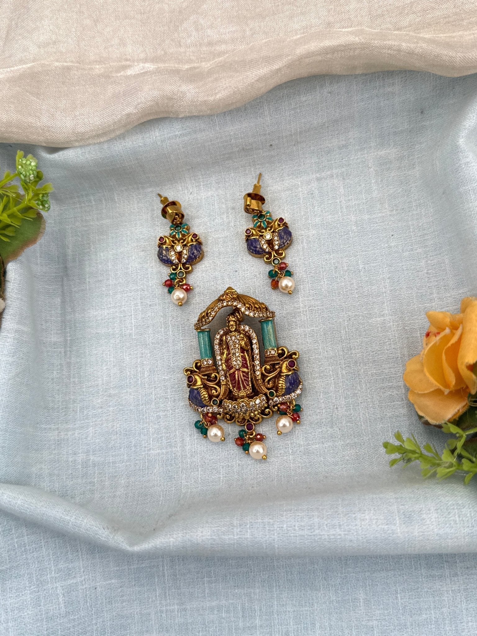 Designer Antique Stone Pendant With Earrings Set 286 - Mahilas