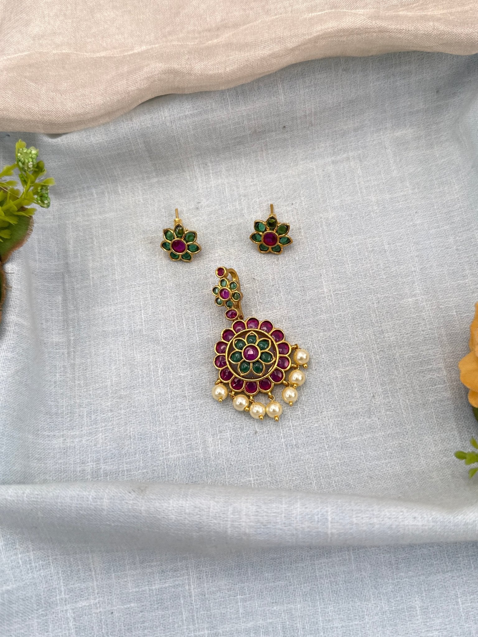 Designer Antique Stone Pendant With Earrings Set 295 - Mahilas