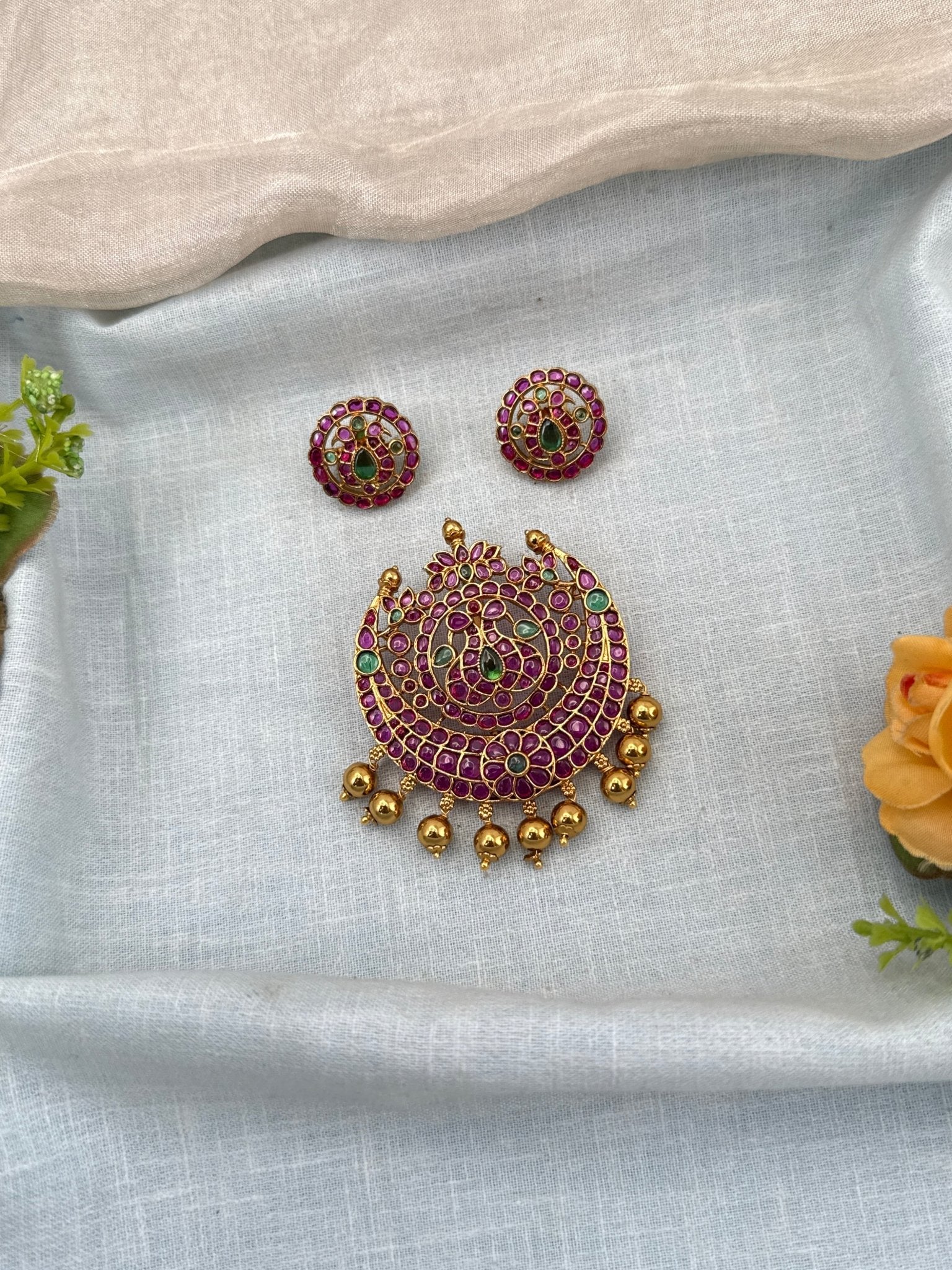 Designer Antique Stone Pendant With Earrings Set 296 - Mahilas