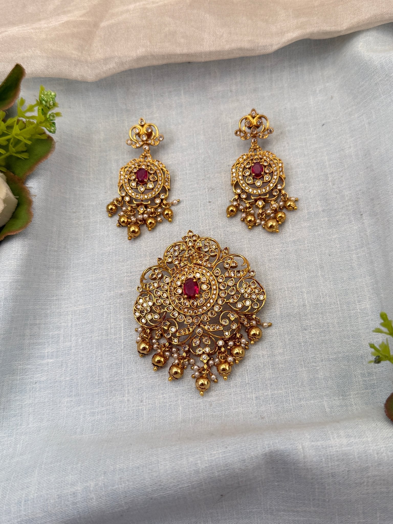 Designer Antique Stone Pendant With Earrings Set 311 - Mahilas