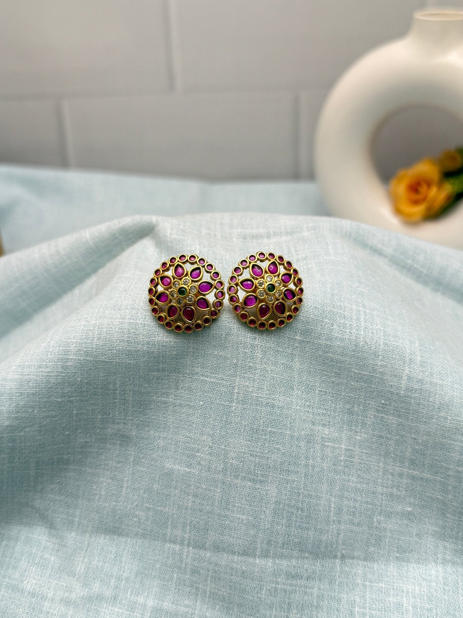 Designer Antique Stud Earrings 0294 - Mahilas