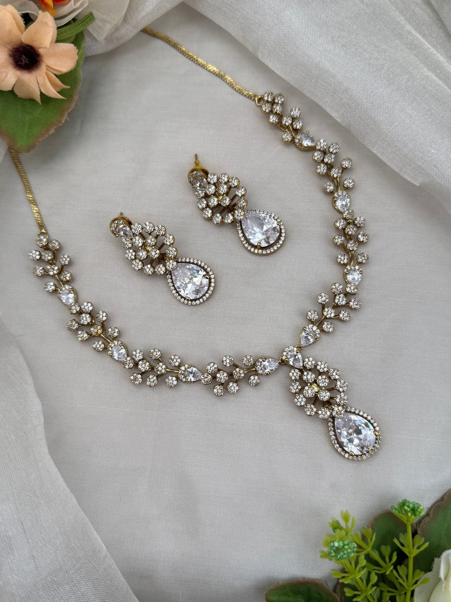 Designer Antique Victorian Necklace Set 222 - Mahilas