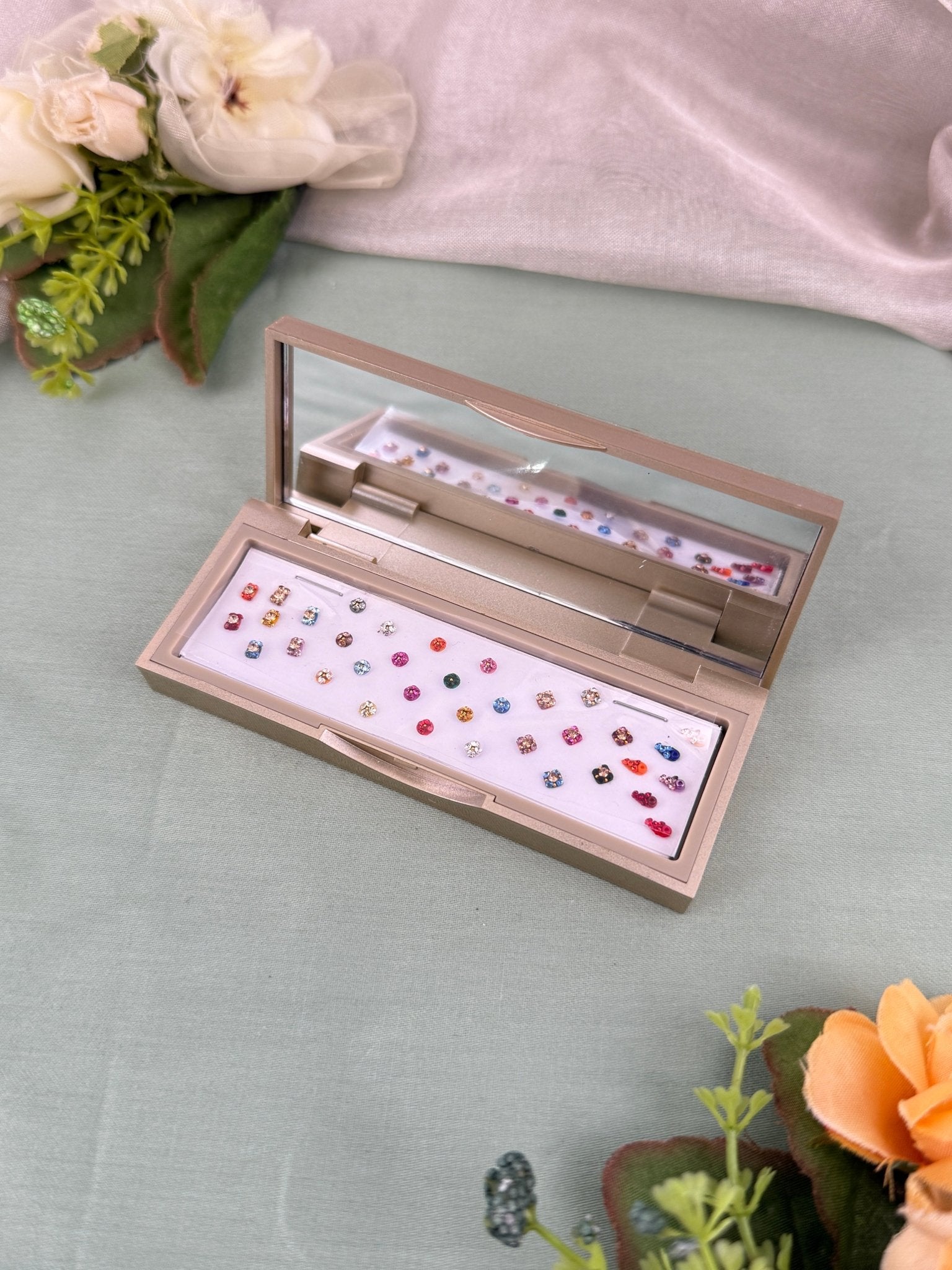 Designer Grand Bindi Box 532 - Mahilas