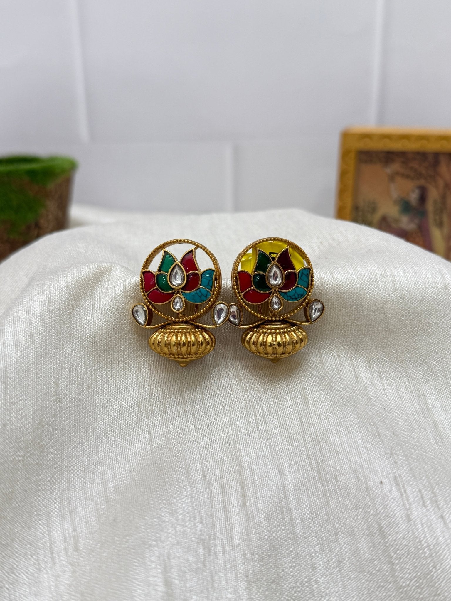 Designer Kundan Earrings 1146 - Mahilas
