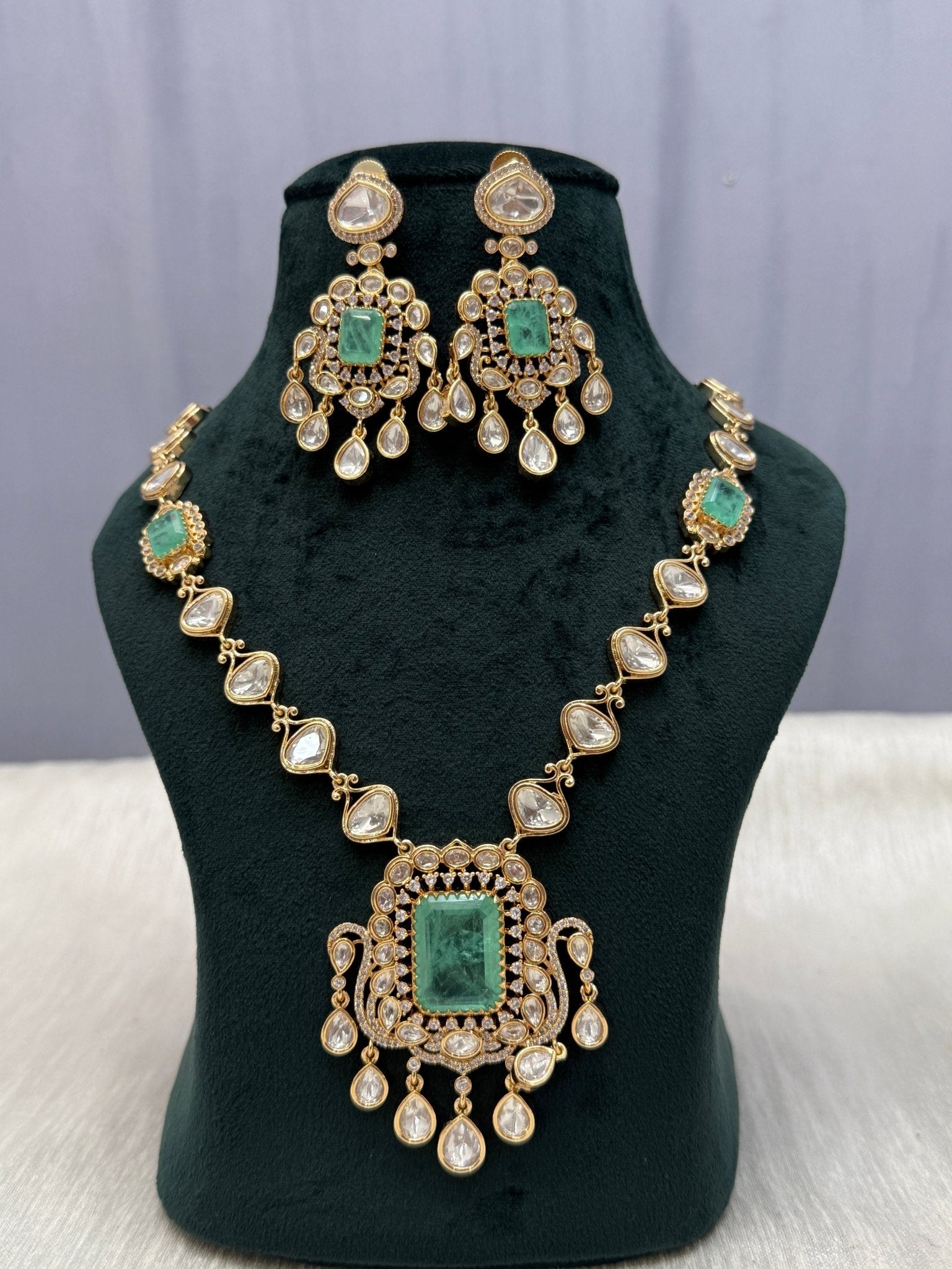 Designer Kundan Necklace Set 1099 - Mahilas