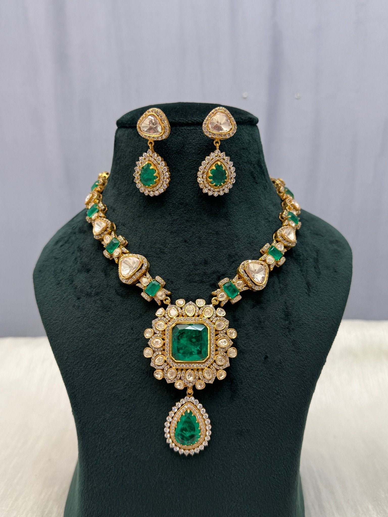 Designer Kundan Necklace Set 1102 - Mahilas