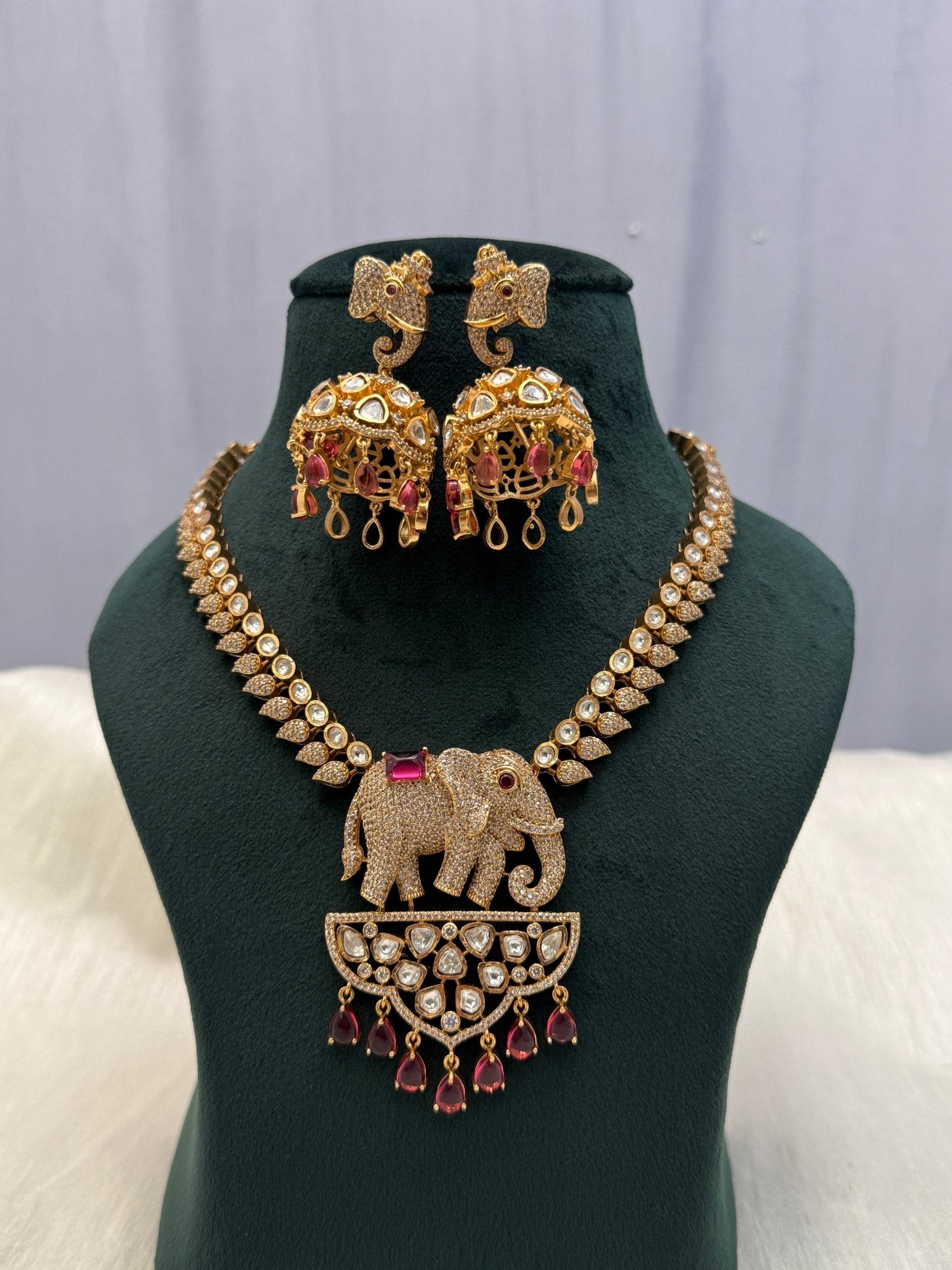Designer Luxurious Kundan Necklace Set 1111 - Mahilas