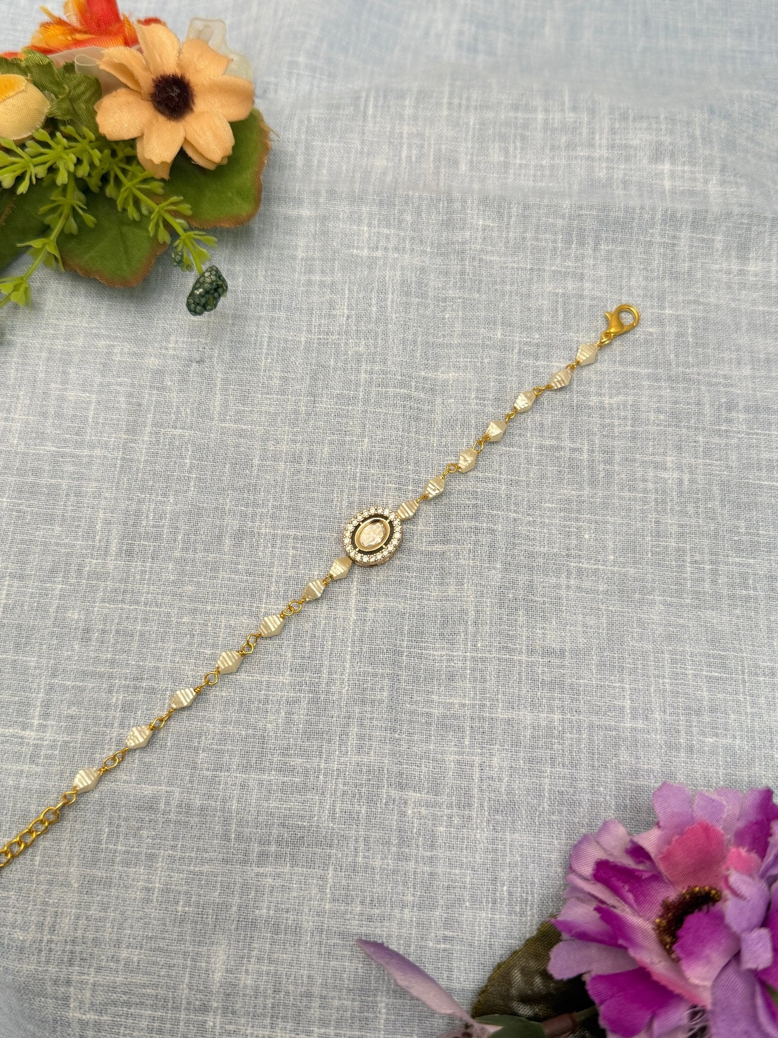 Designer Raksha Bandhan Stone Rakhi 006 - Mahilas