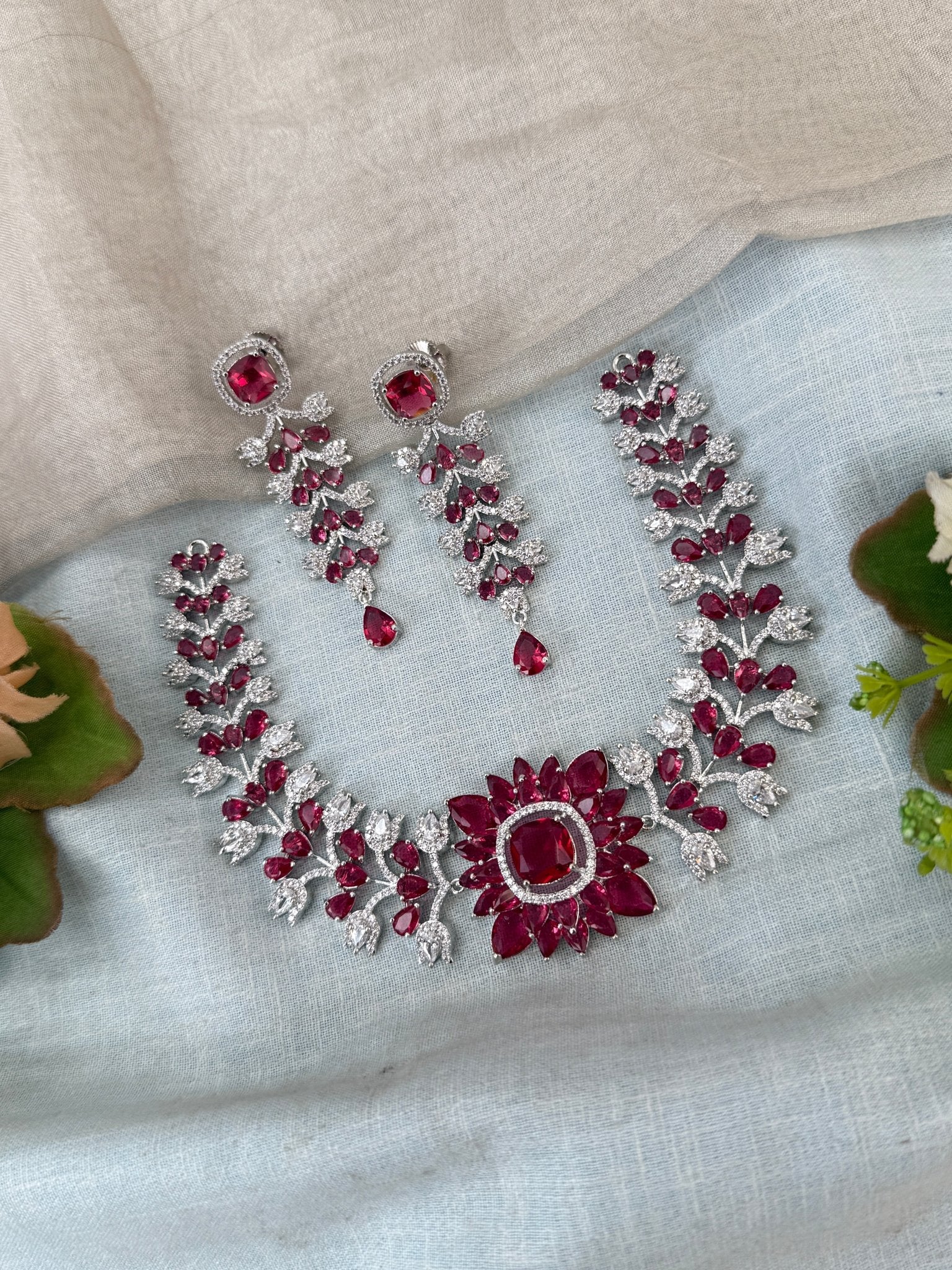 Designer Stone Short Necklace Set 810 - Mahilas