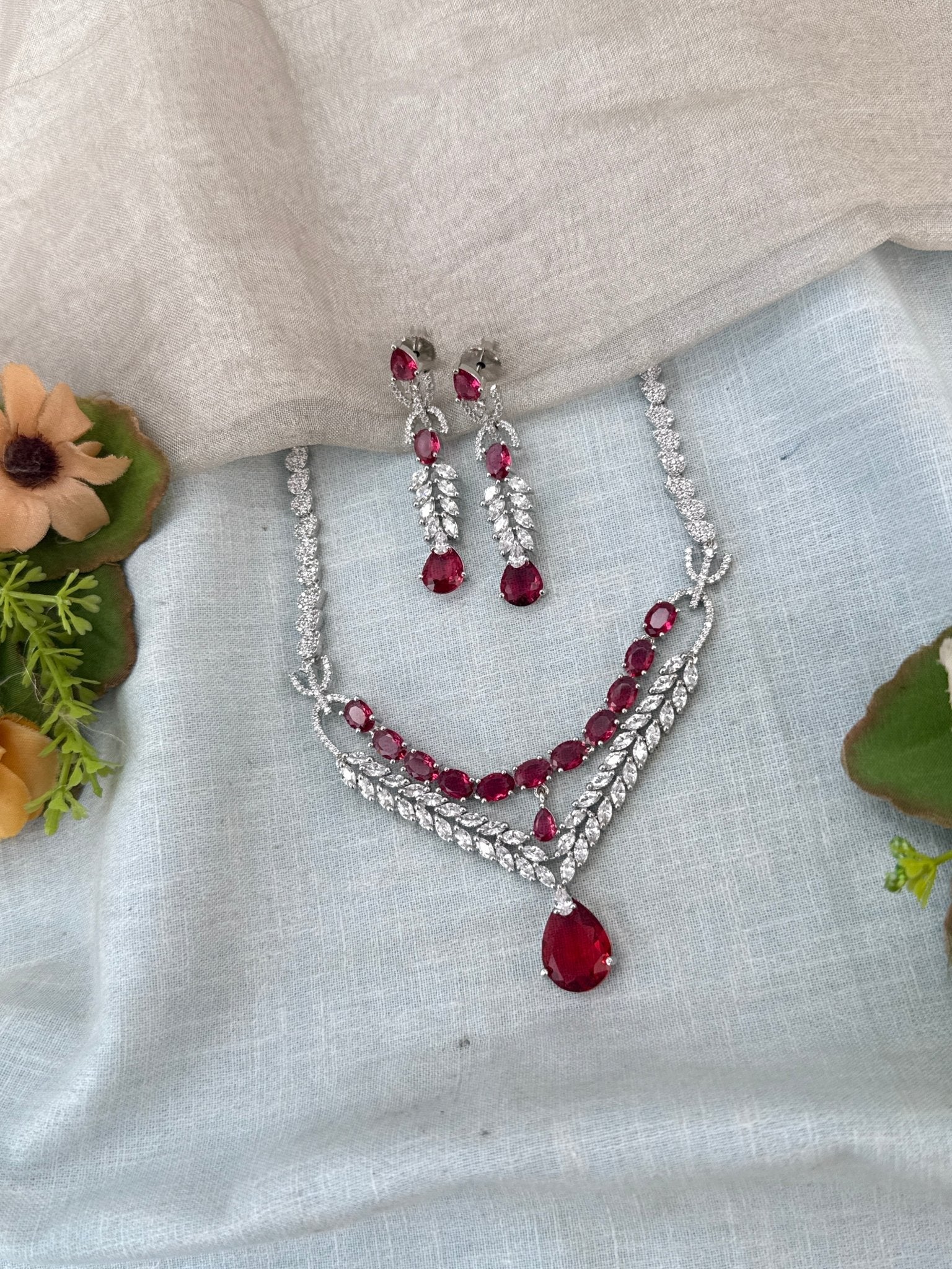 Designer Stone Short Necklace Set 816 - Mahilas