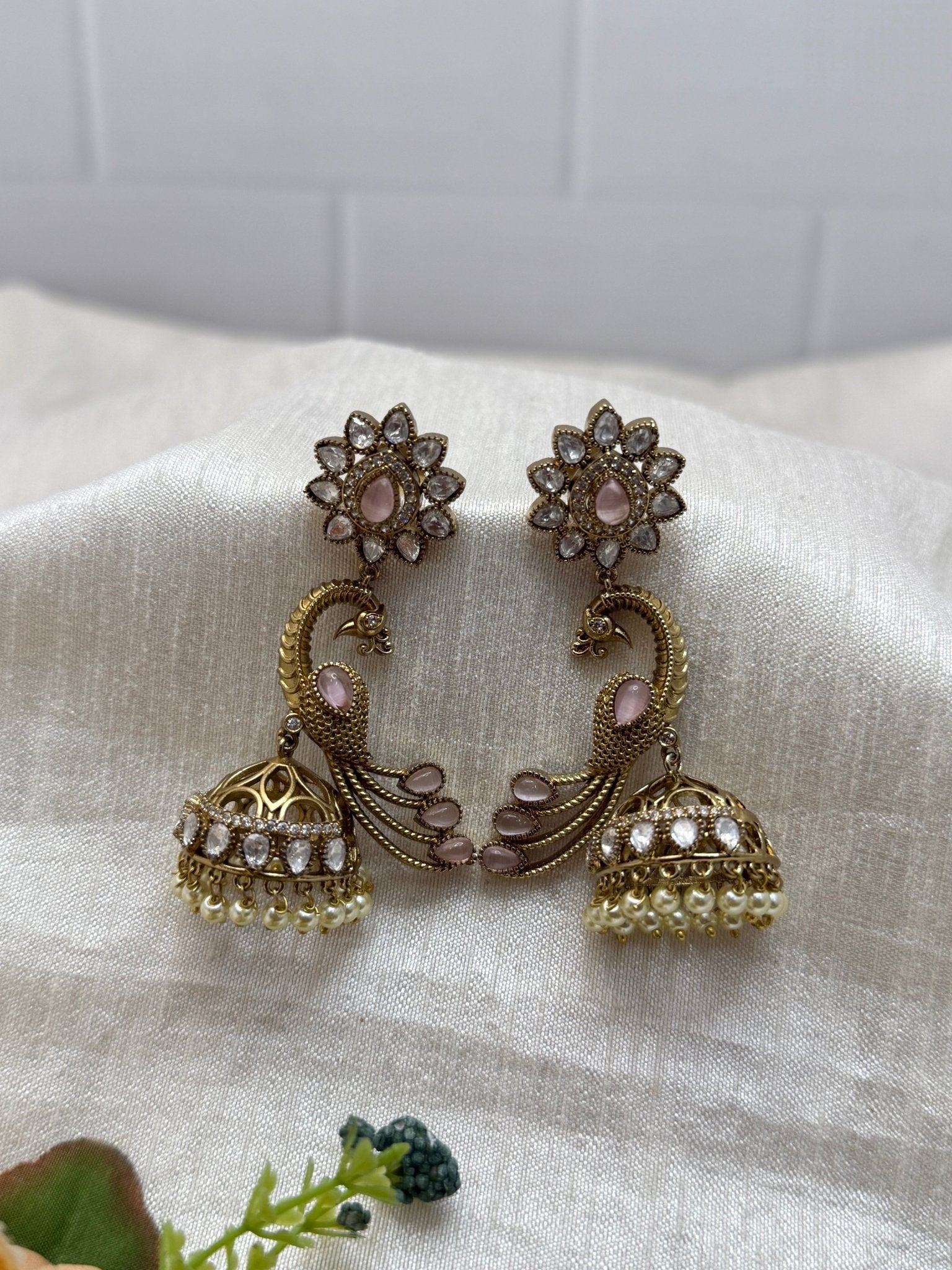 Designer Victorian Antique earrings 0180 - Mahilas