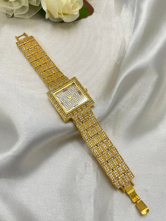 Designer Wrist Watch 035 - Mahilas