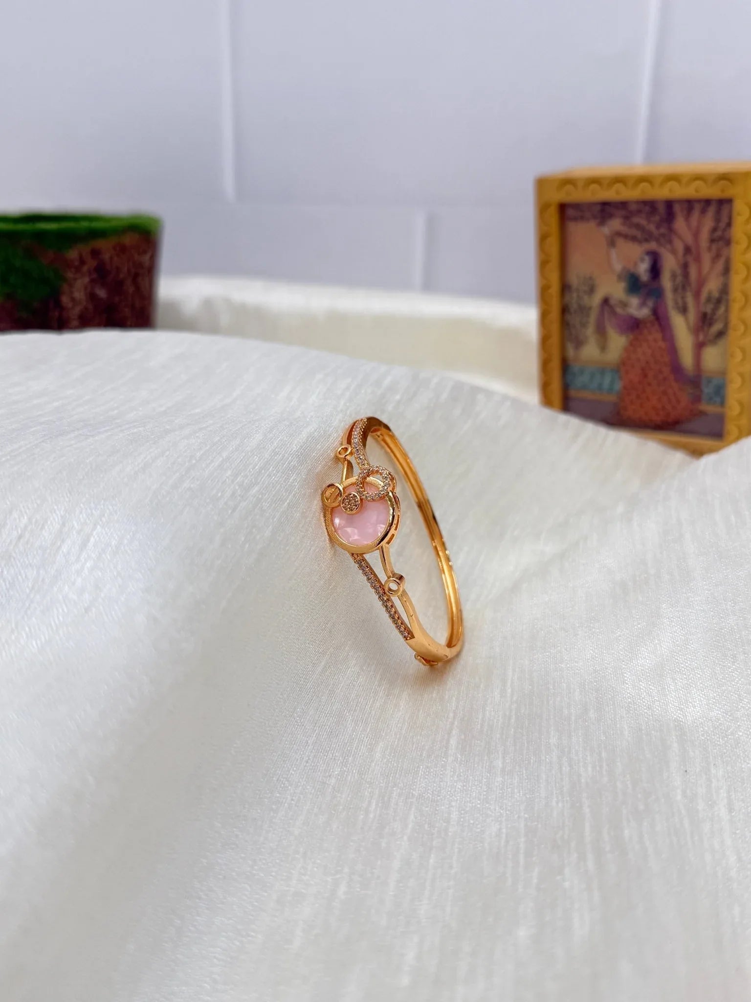 Elegant Bracelet 6828 - Mahilas