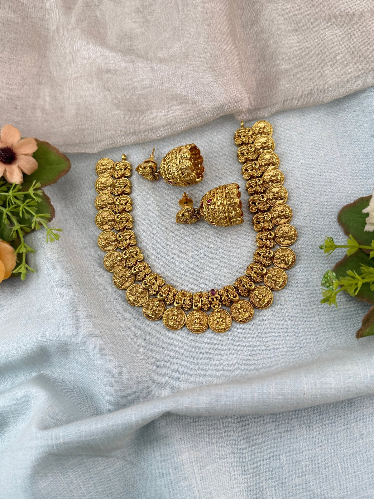 Gold Kaasu Lakshmi Necklace Set | 296 - Mahilas