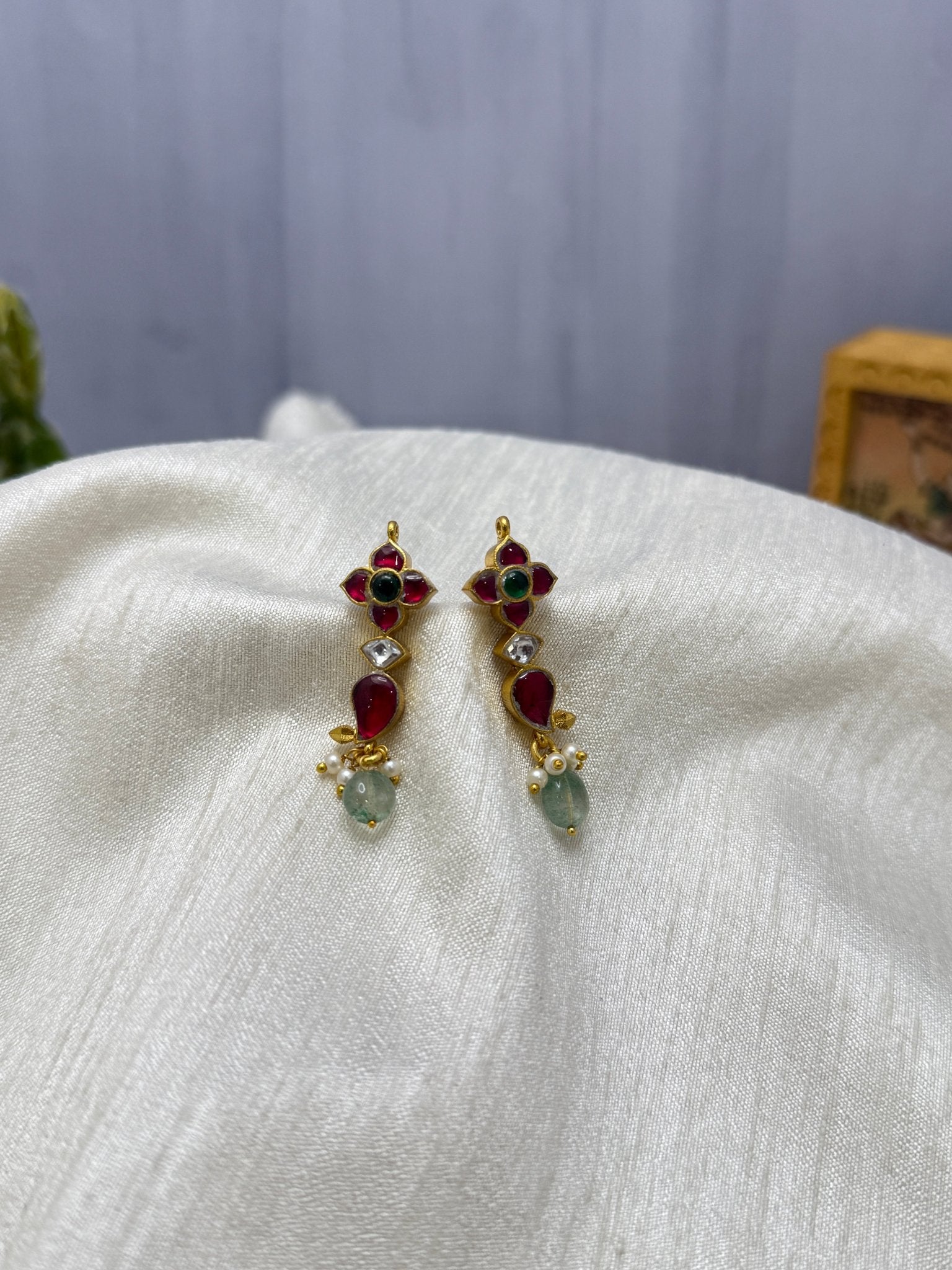 Jadau Earrings 1122 - Mahilas