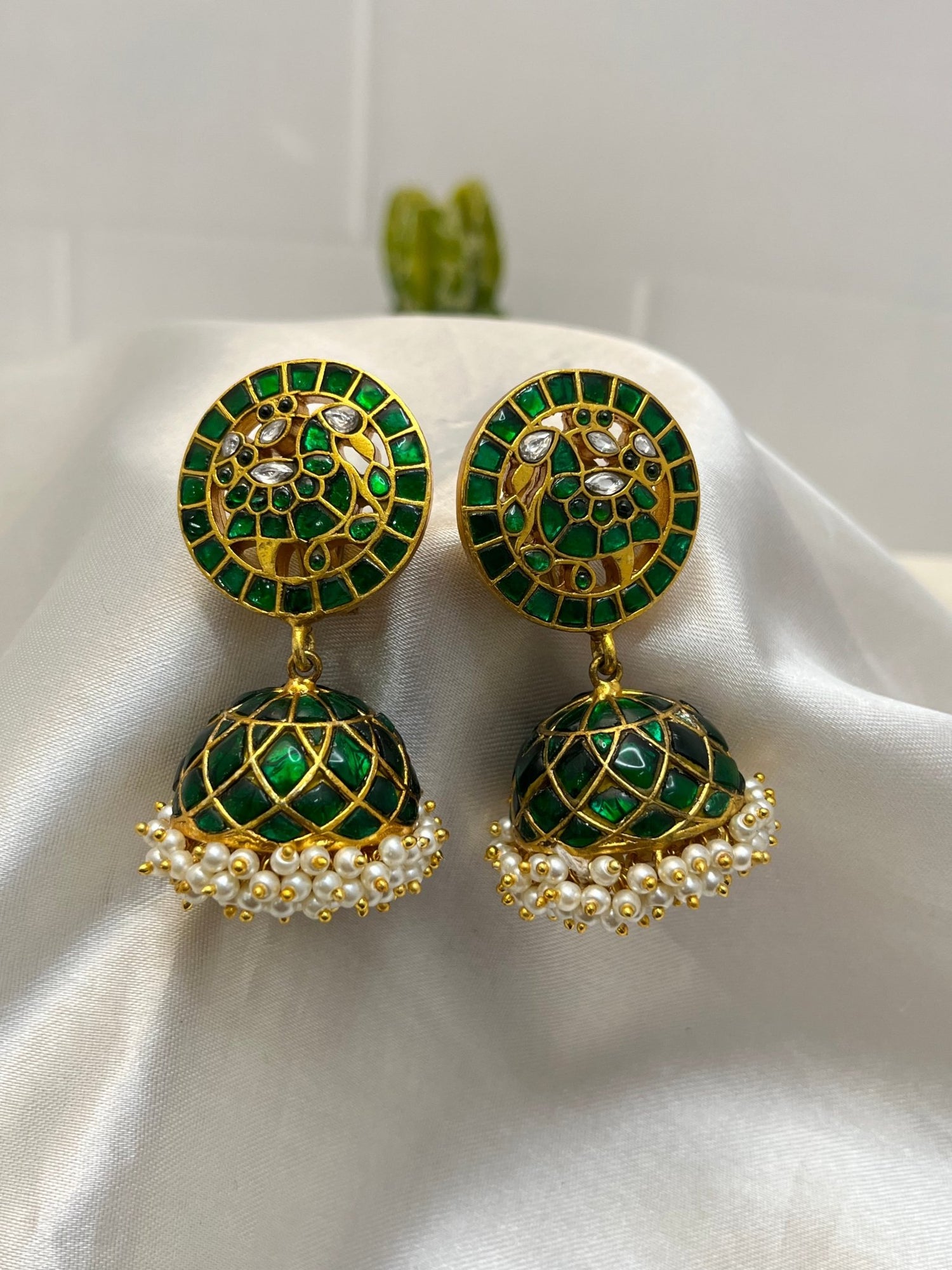 Jhumkas