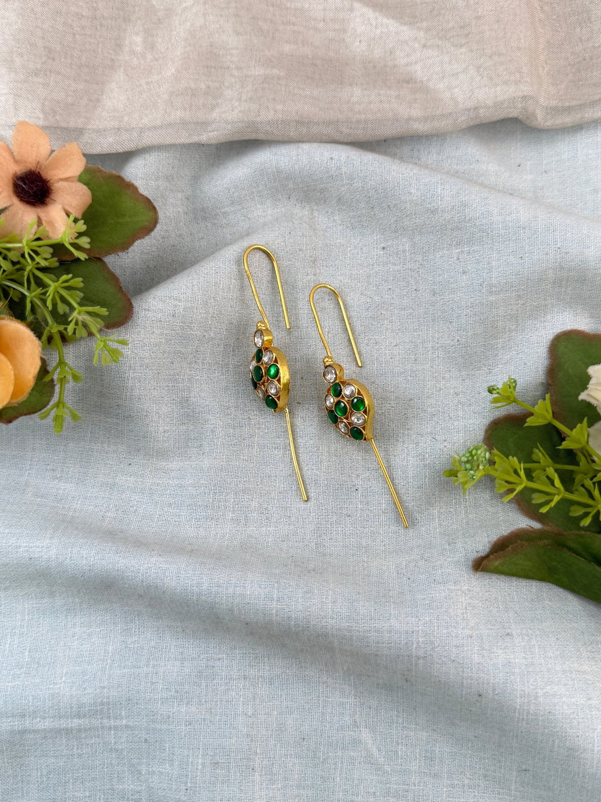 Jadau Kundan Bugadi Earcuff | U0009 - Mahilas