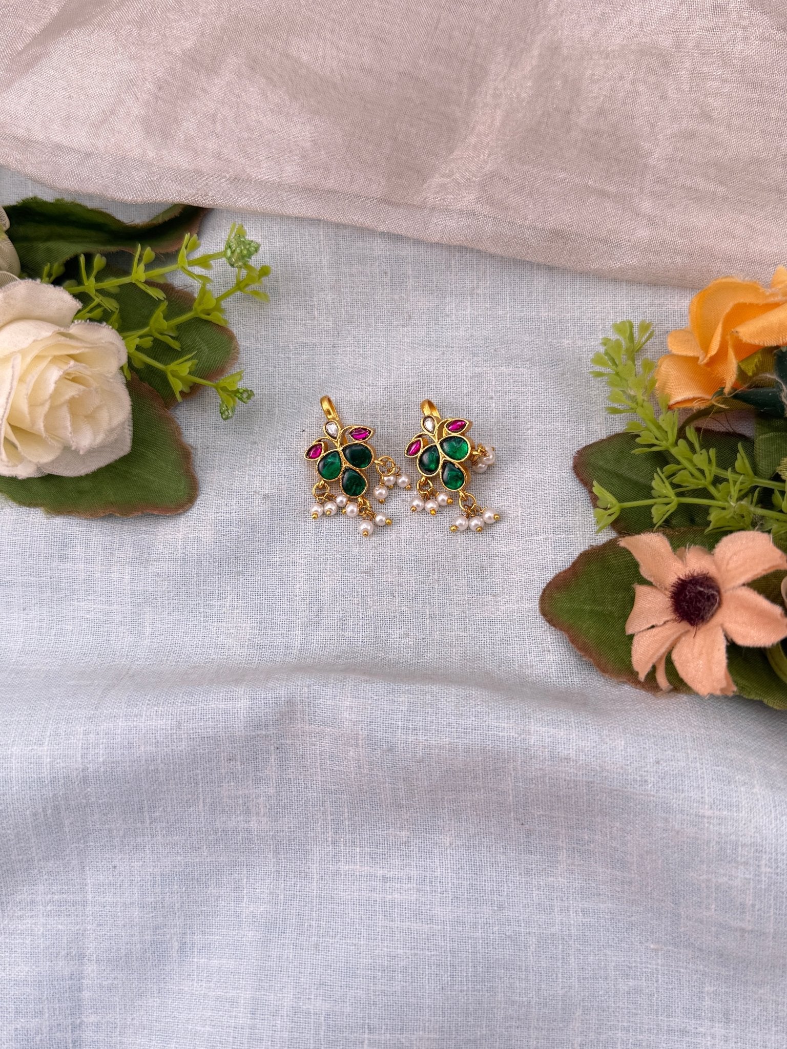 Jadau Kundan Bugadi Earcuff | U079 - Mahilas