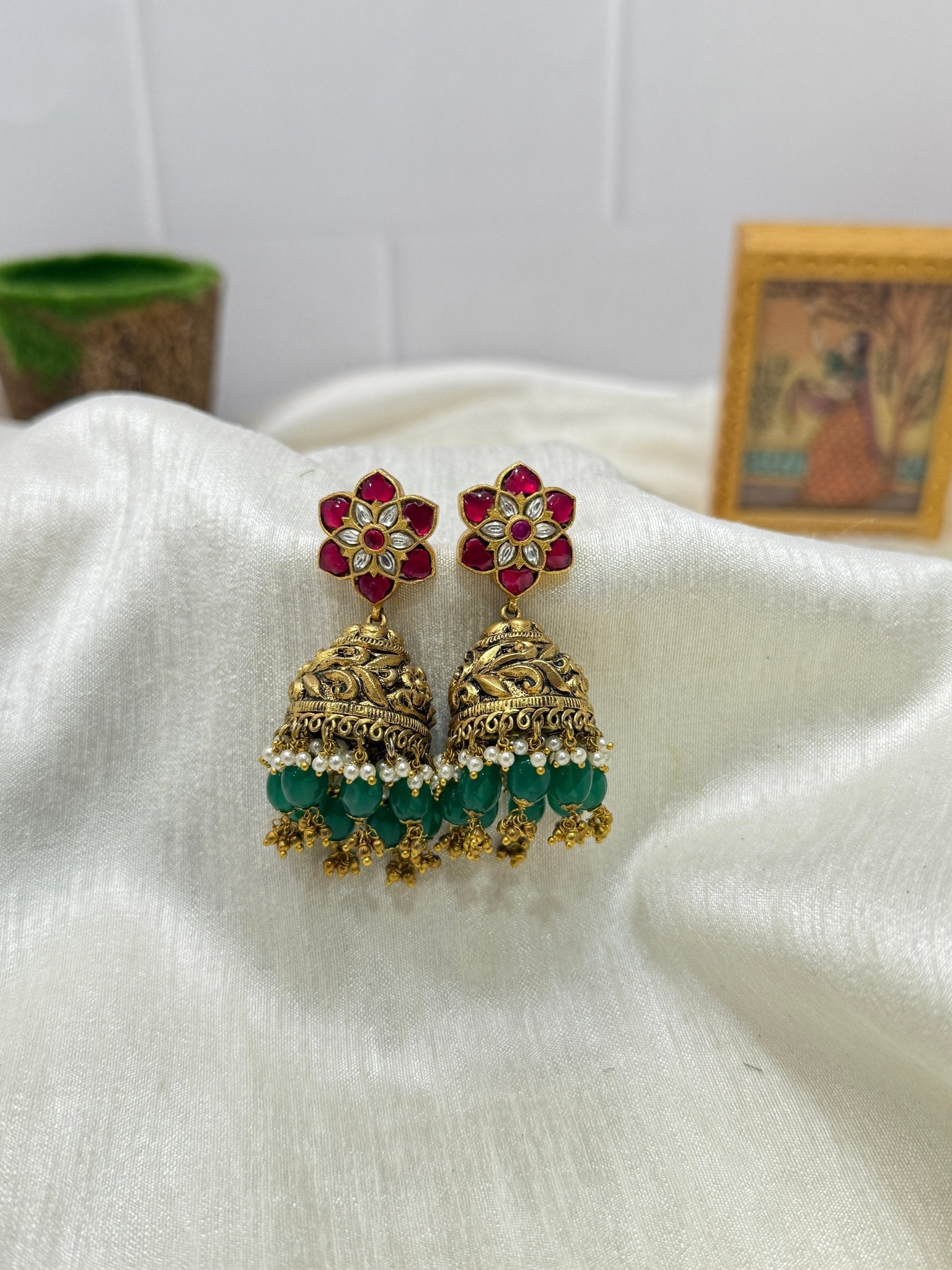 Jadau Kundan Earrings 1142 - Mahilas