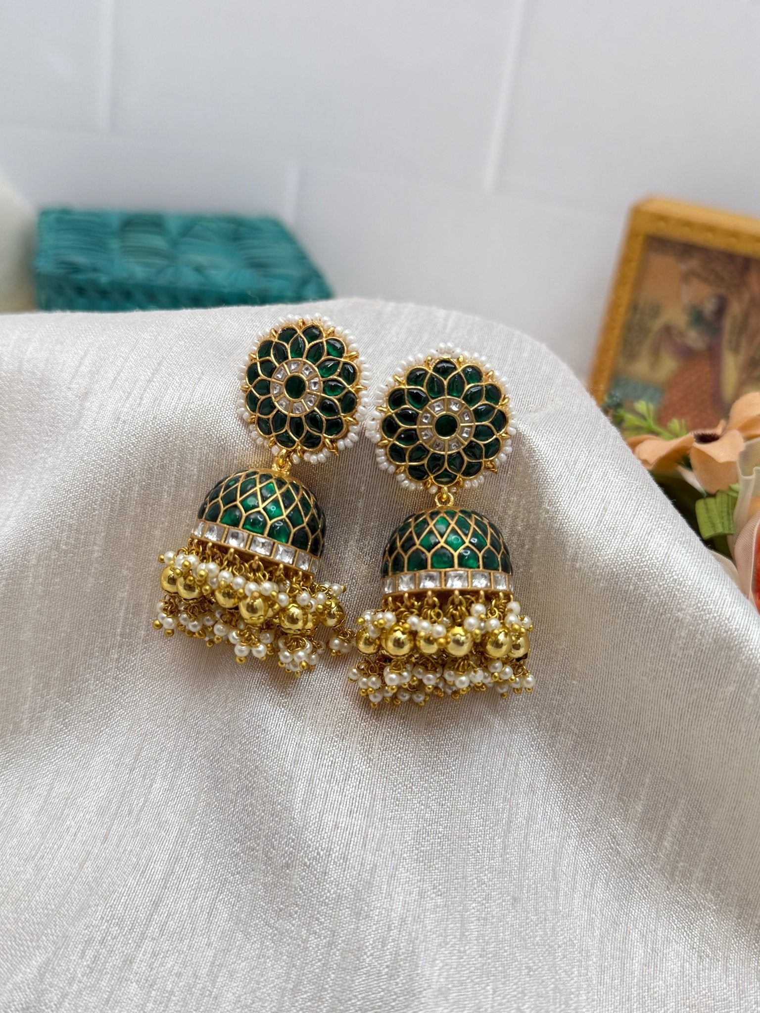 Jadau Kundan Earrings 1174 - Mahilas