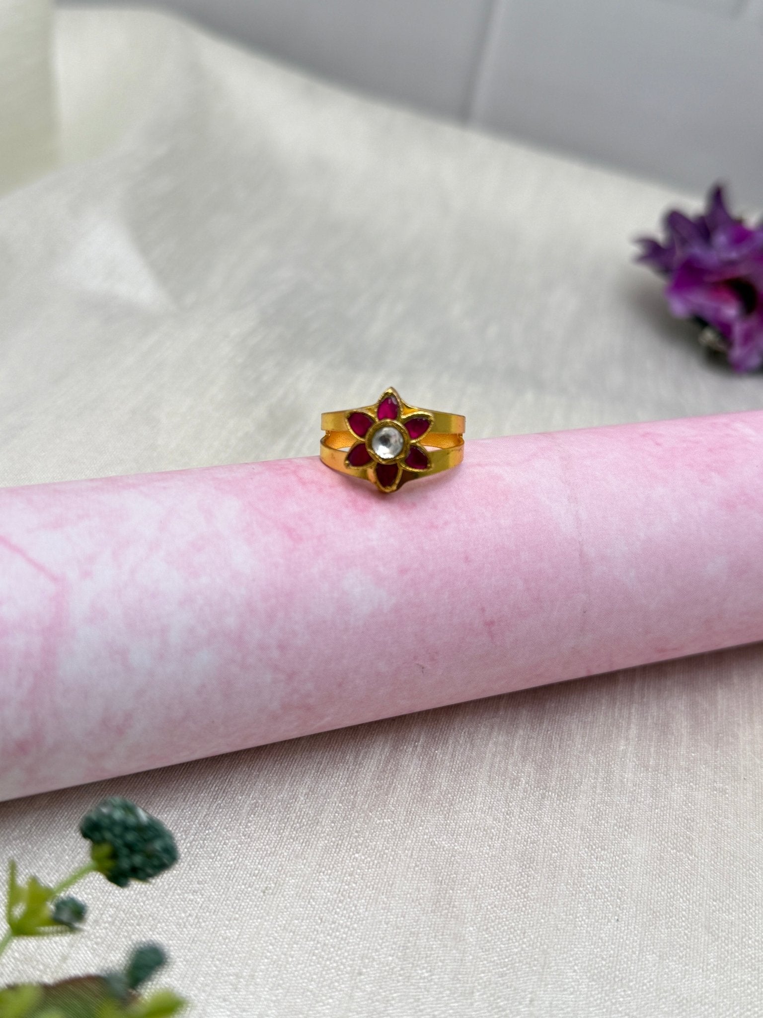 Jadau Kundan Finger Ring 193 - Mahilas
