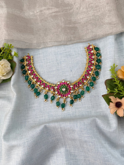 Jadau Kundan Flower Short Necklace Set Premium | N0466 - Mahilas