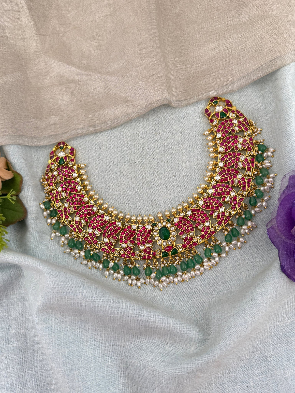 Jadau Kundan Grand Fish Design Short Necklace Set | 101 - Mahilas