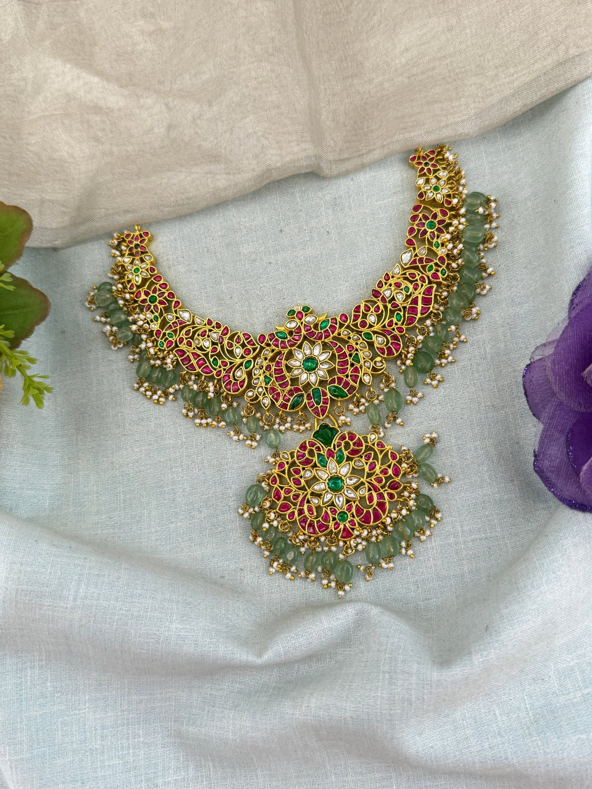 Jadau Kundan Grand Flower Design Short Necklace Set | 103 - Mahilas