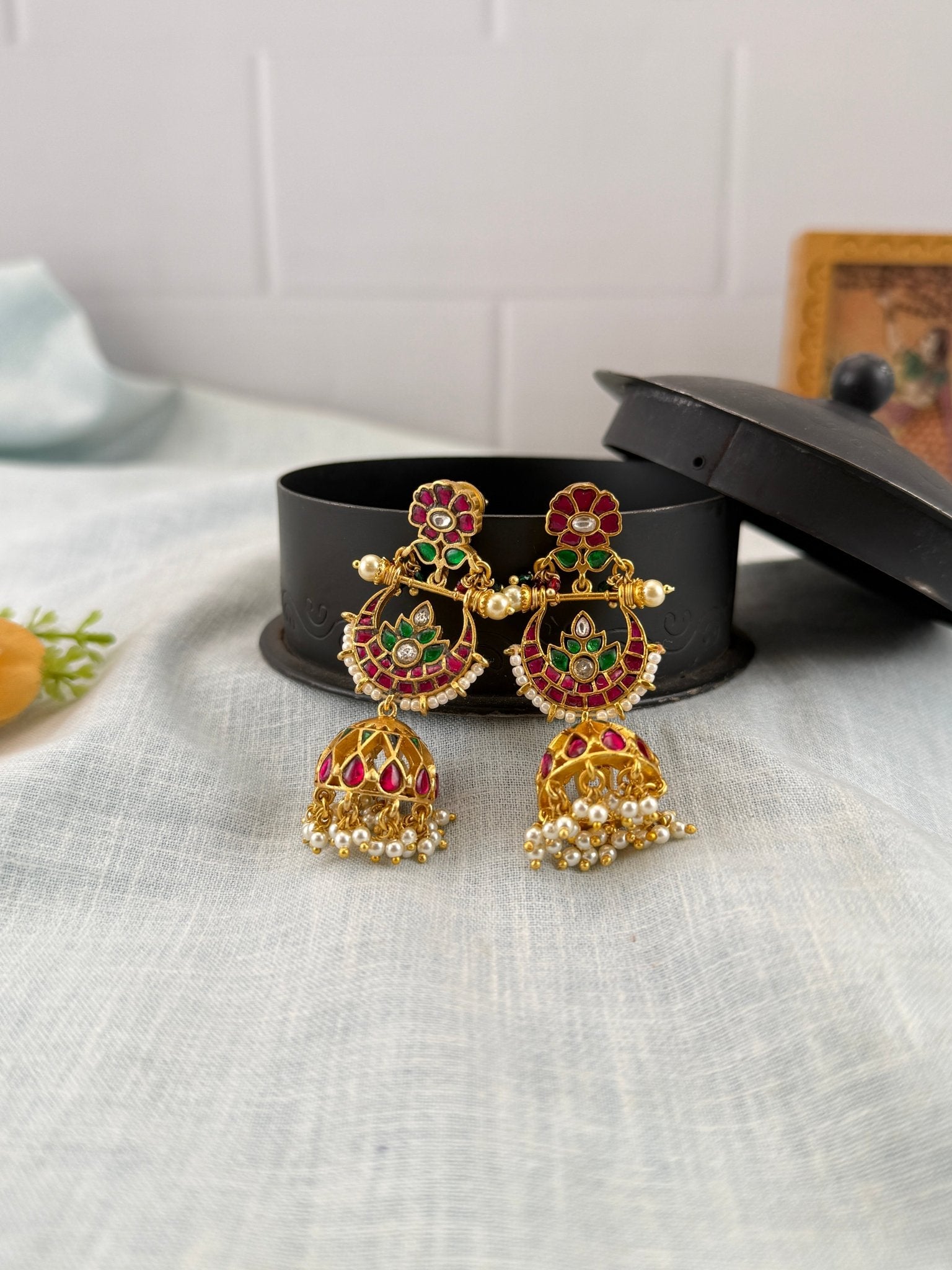 Jadau Kundan Jhumka Earrings | E0079 - Mahilas