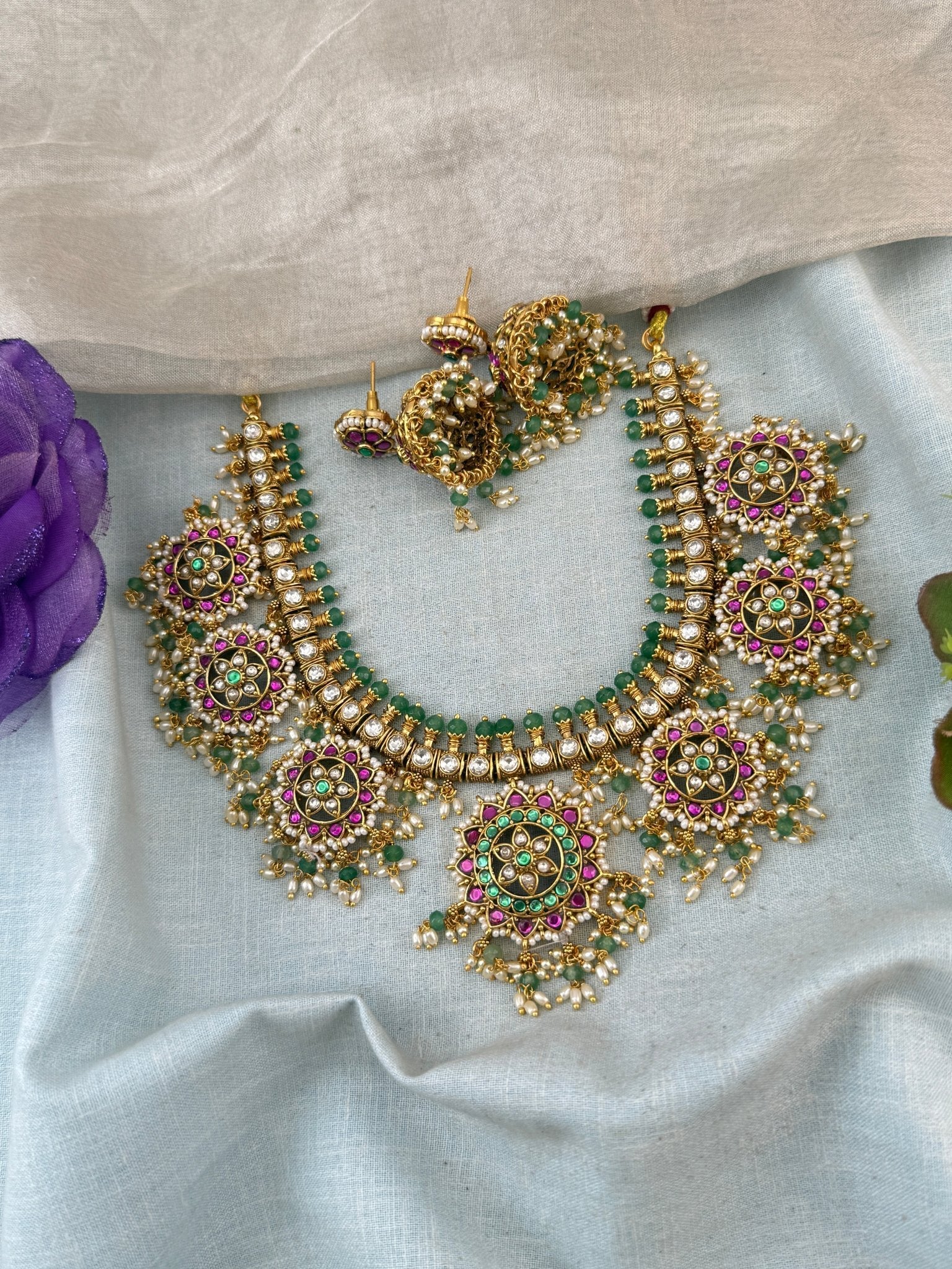 Jadau Kundan Necklace Bottumala Style Royal Short Set | N0007 - Mahilas