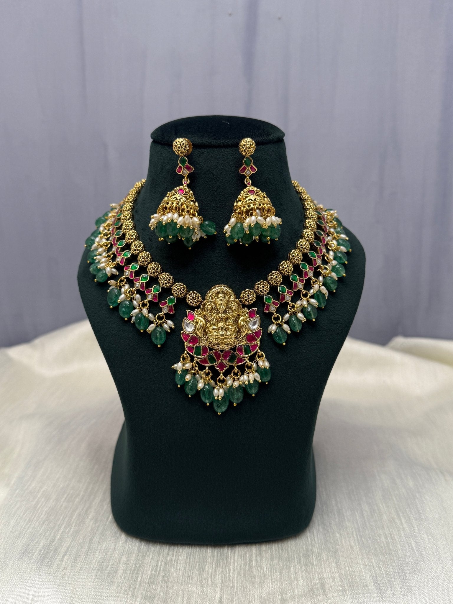 Jadau Kundan Necklace Set 299 - Mahilas