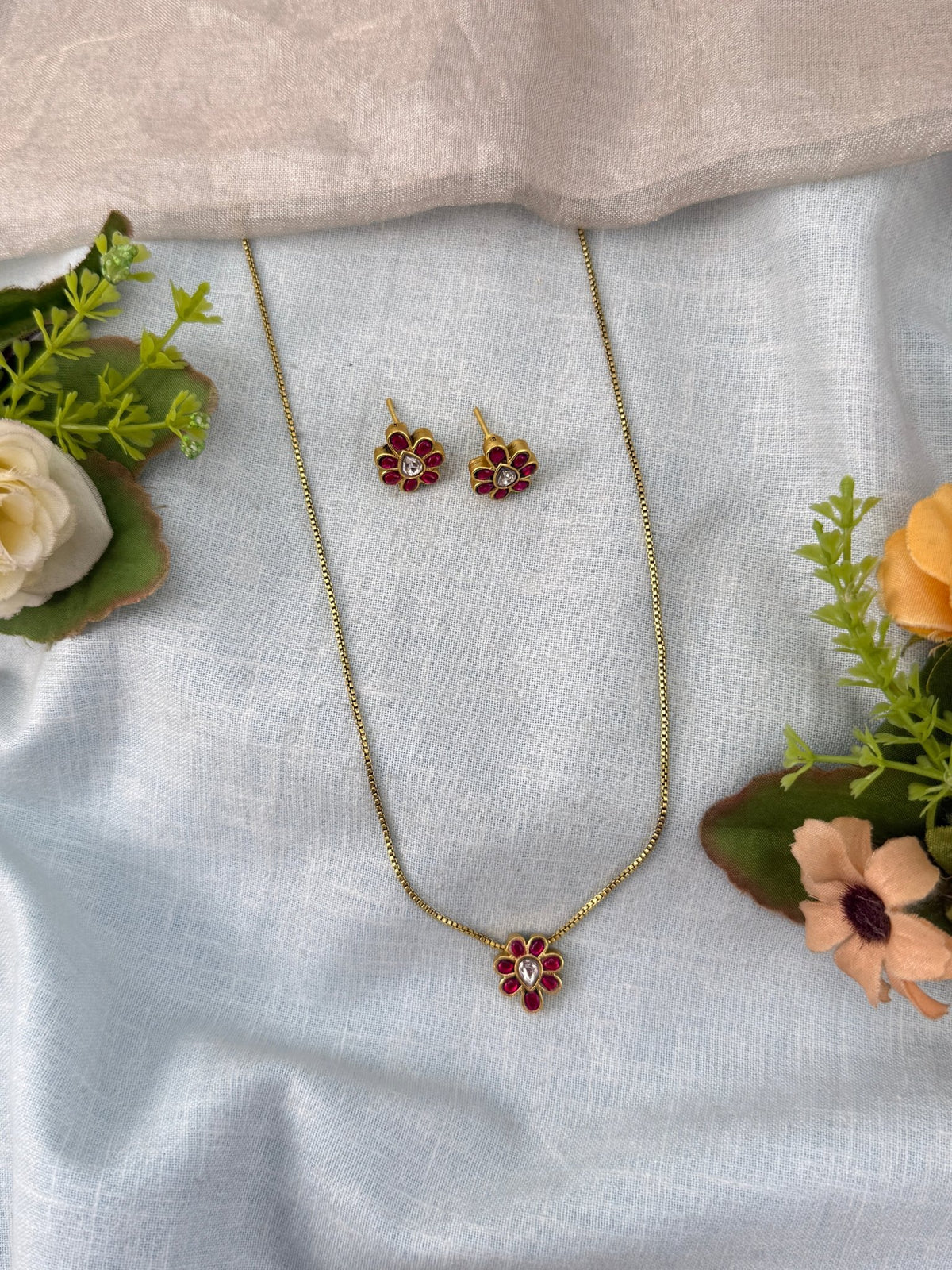 Jadau Kundan Pendant Chain Set | C0014 - Mahilas
