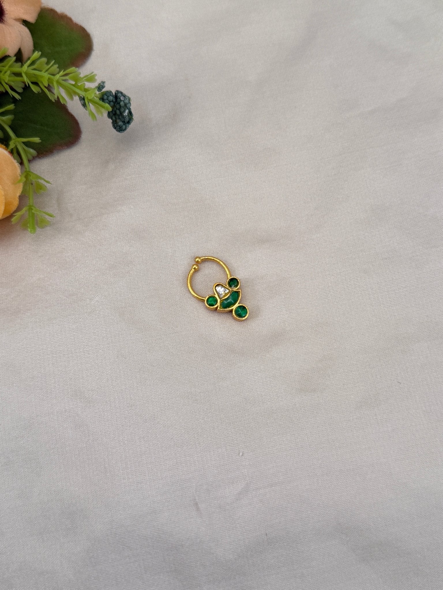 Jadau Kundan Septum Nose RIngs 95 - Mahilas