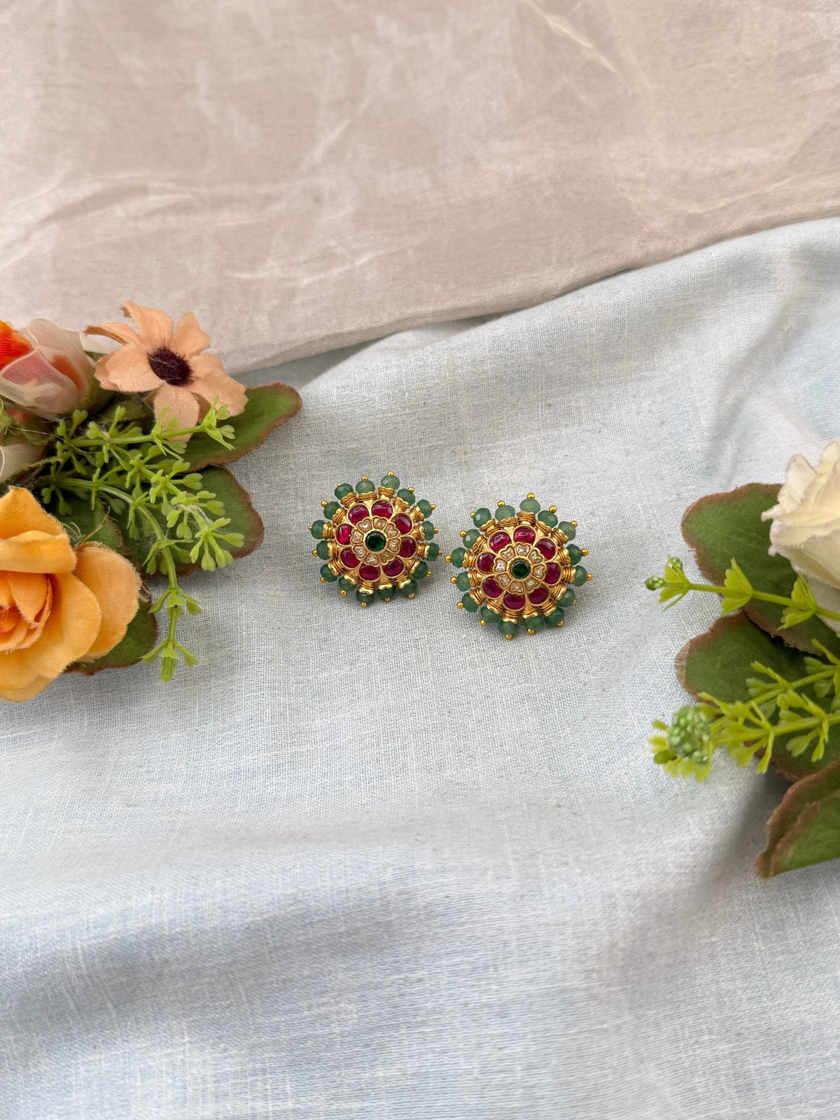 Jadau Kundan Stud Earring | E0061 - Mahilas