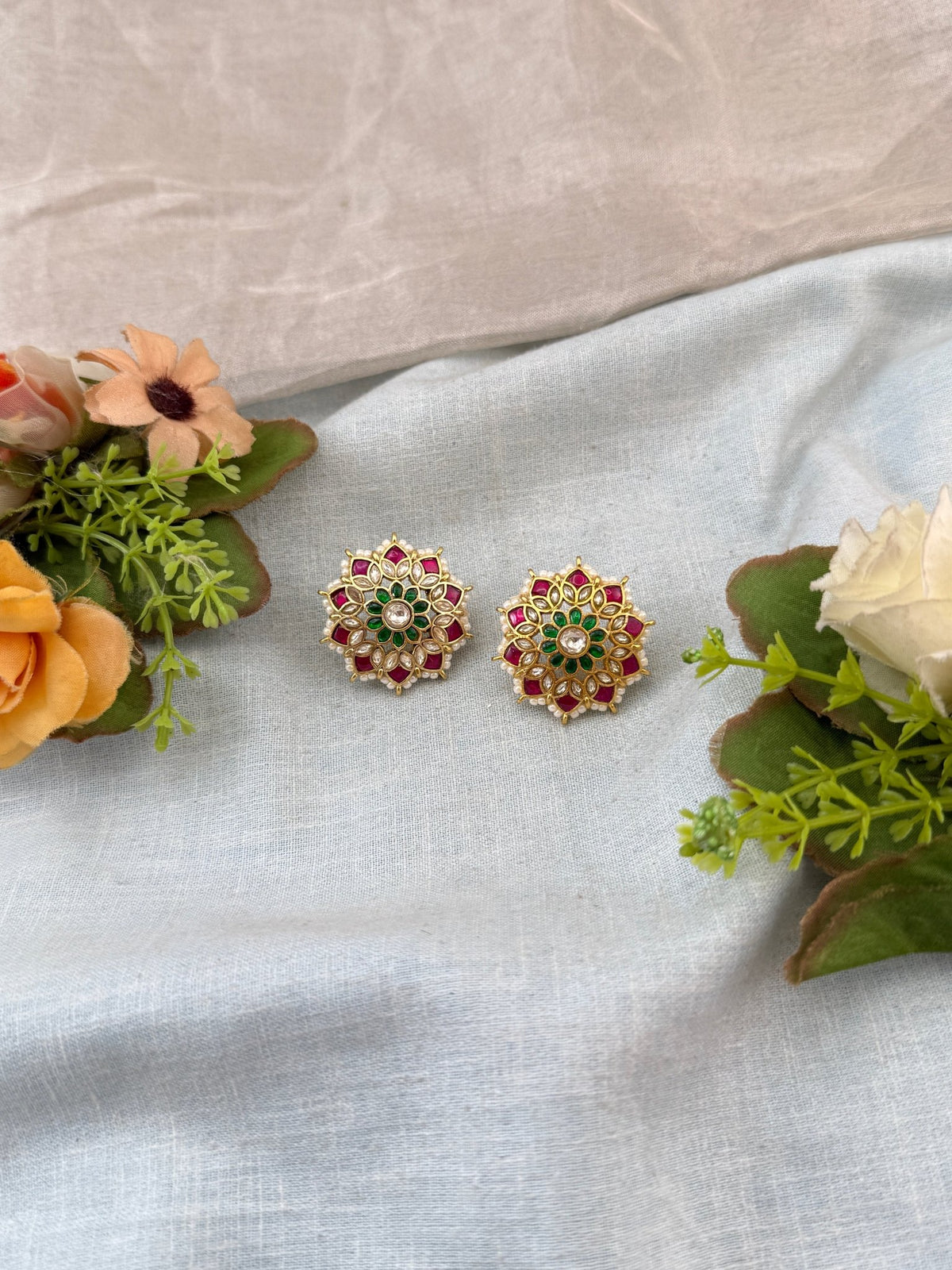 Jadau Kundan Stud Earring | E0074 - Mahilas