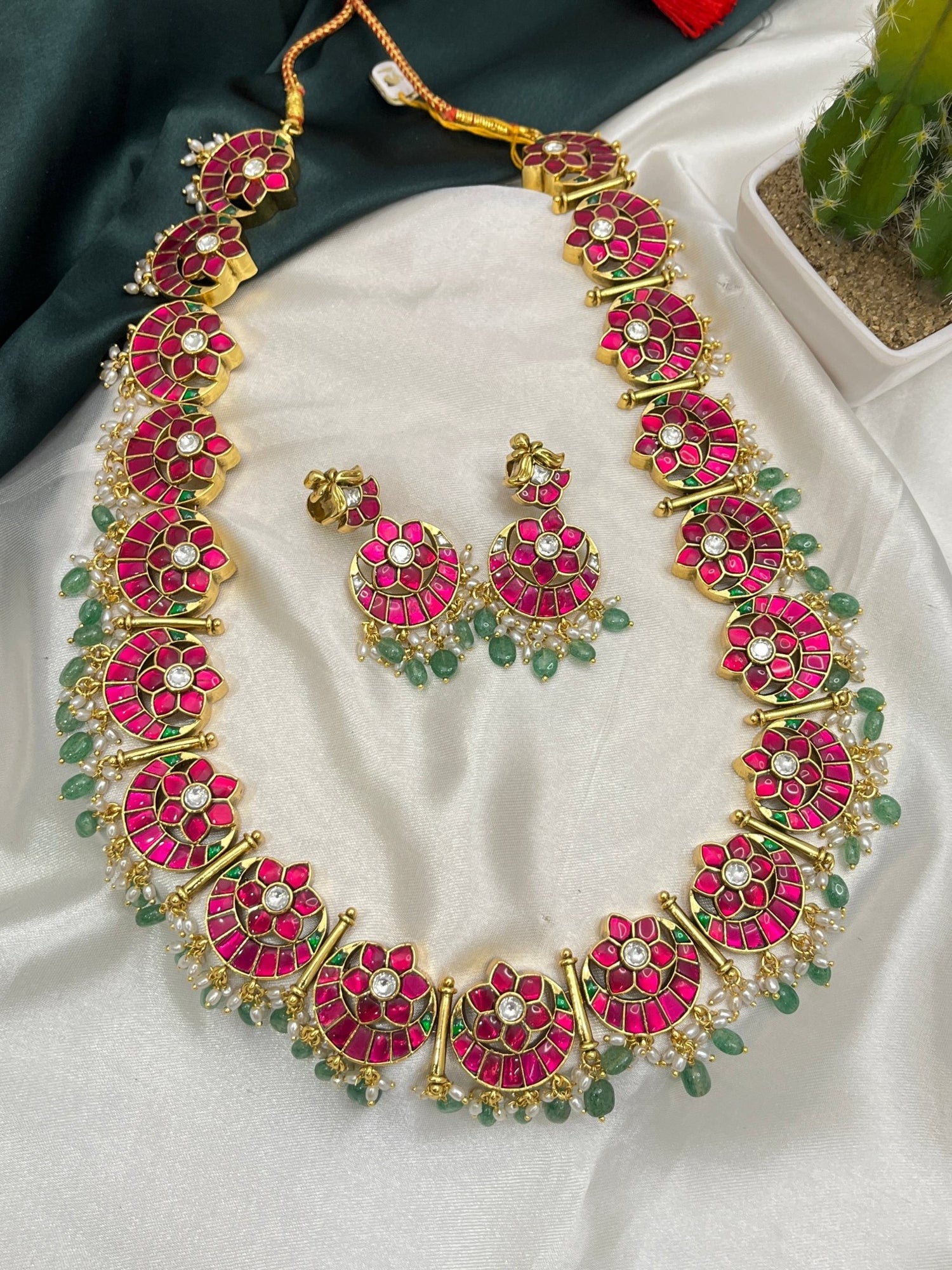 Jadau Necklace