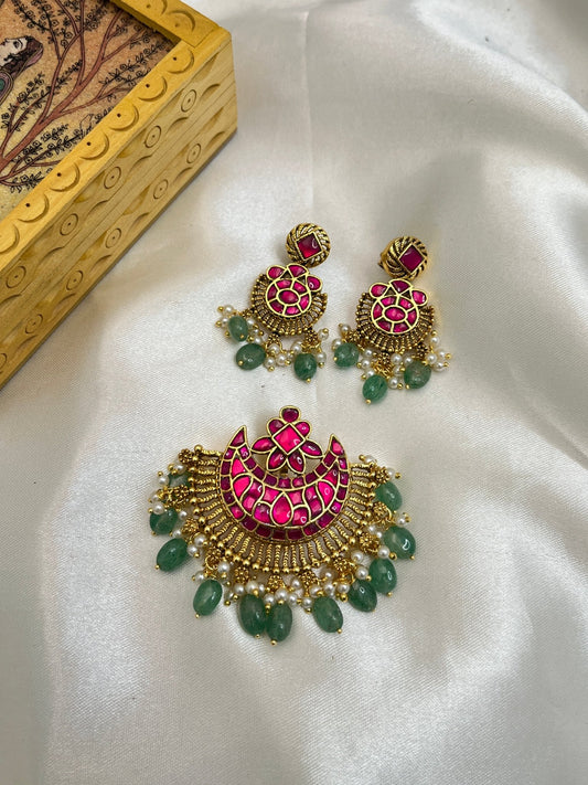 Jadau Pendant with Earrings 09 - Mahilas