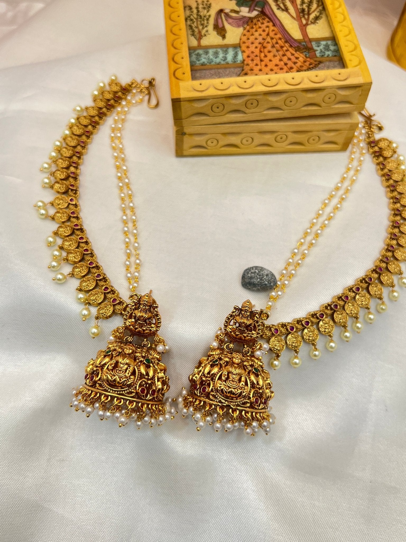 Jhumka with Maatal 0052 - Mahilas